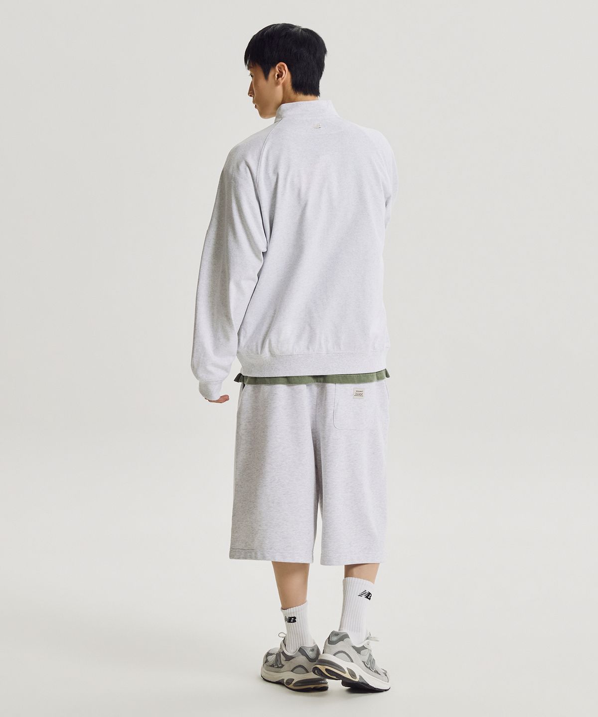 뉴발란스(NEW BALANCE) NBMDG31803 / UNI 에센셜 헤리티지 경량 스텐드넥 집업 (A/GRAY)