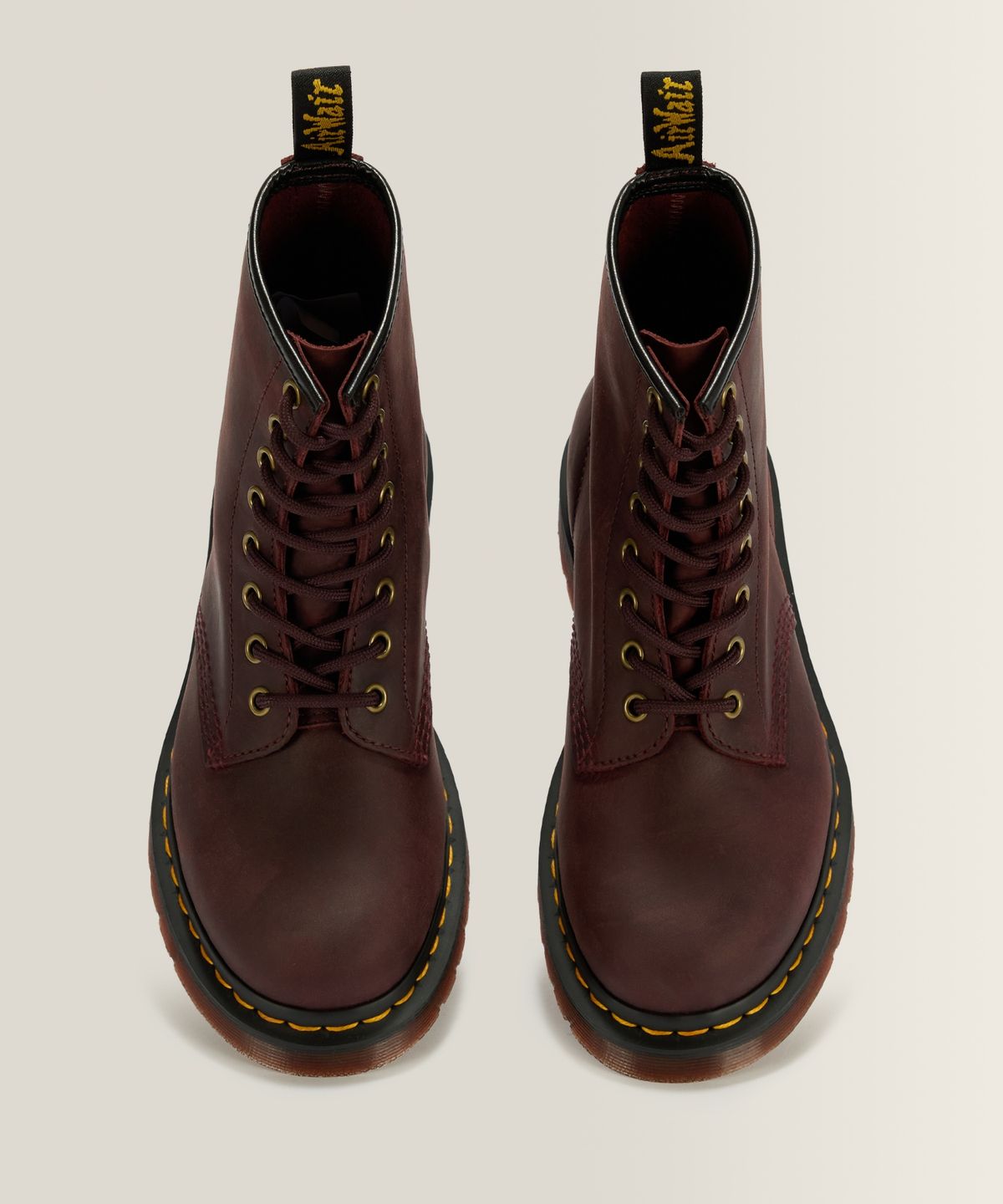 닥터마틴(DR.MARTENS) 1460 8홀 부츠 - 체리 레드 크레이지 홀스 / 11822609