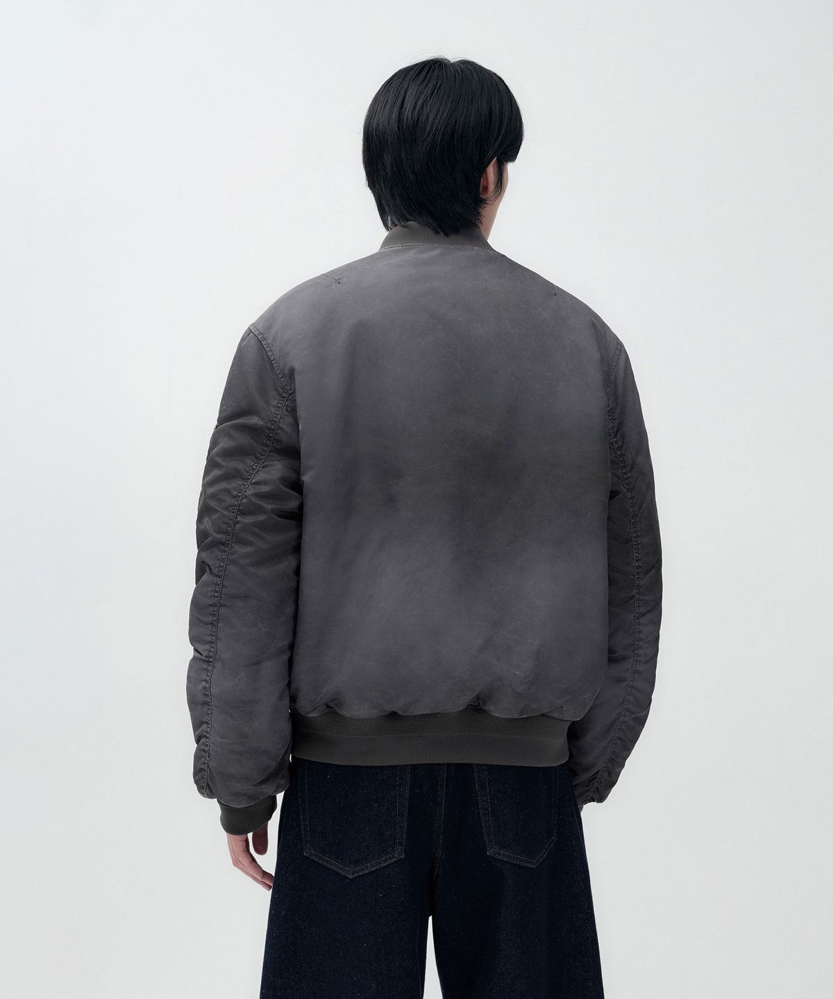 무신사 스탠다드(MUSINSA STANDARD) 피그먼트 MA-1 보머 재킷 [차콜 그레이]