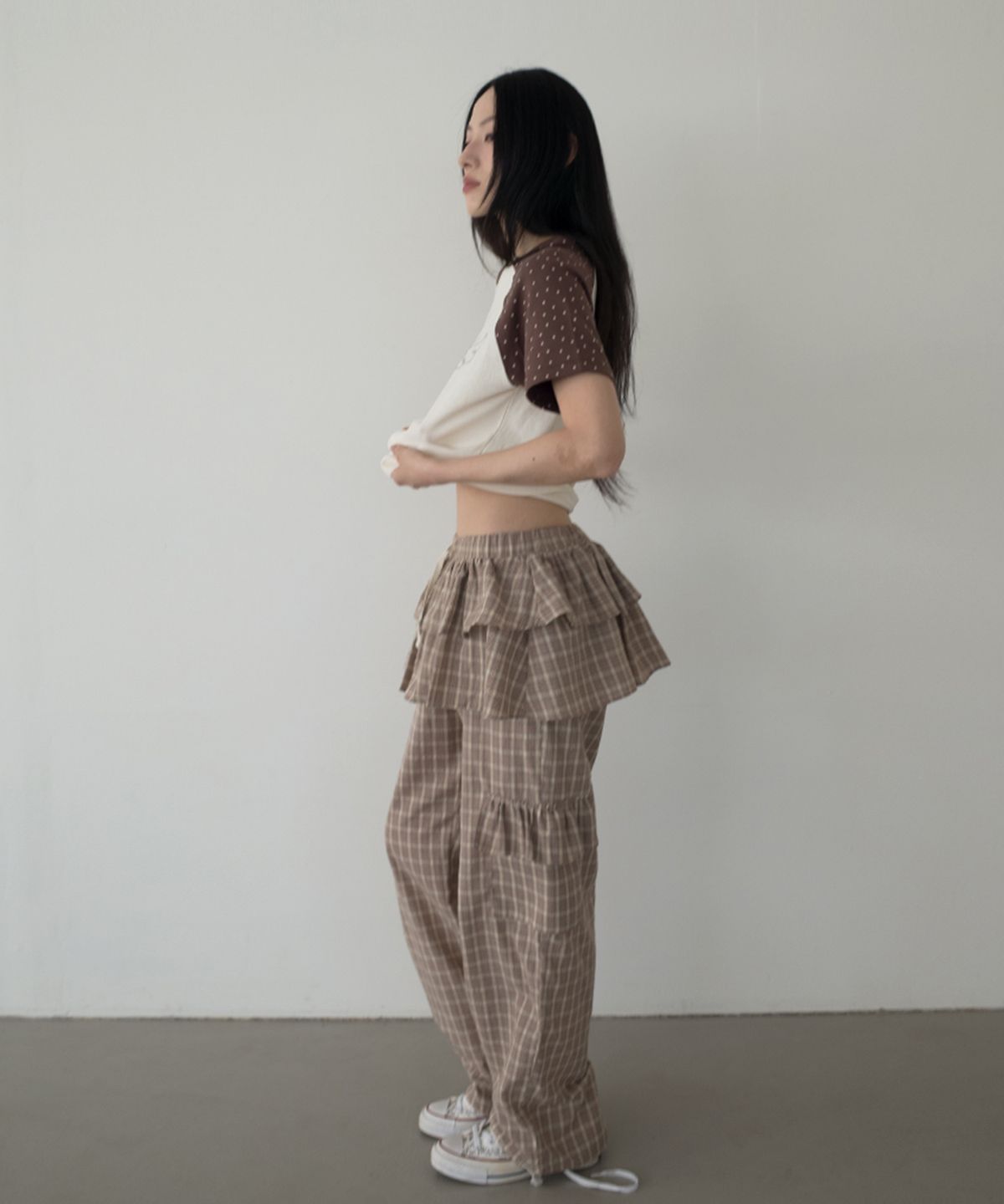 아이불(AYVUL) 체크 러플 레이어드 치마바지, 브라운
