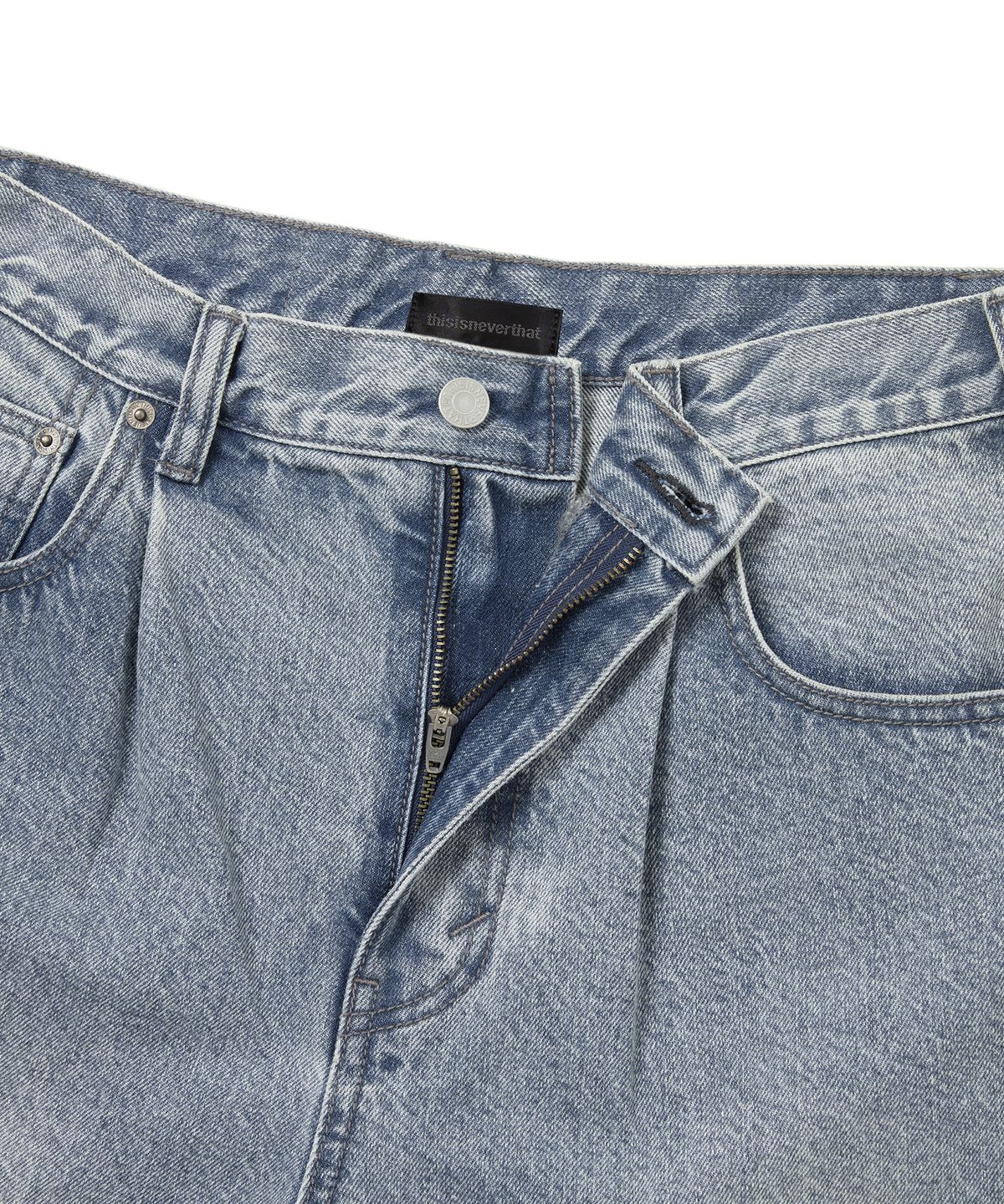 디스이즈네버댓(THISISNEVERTHAT) Loose Jeans Washed Blue