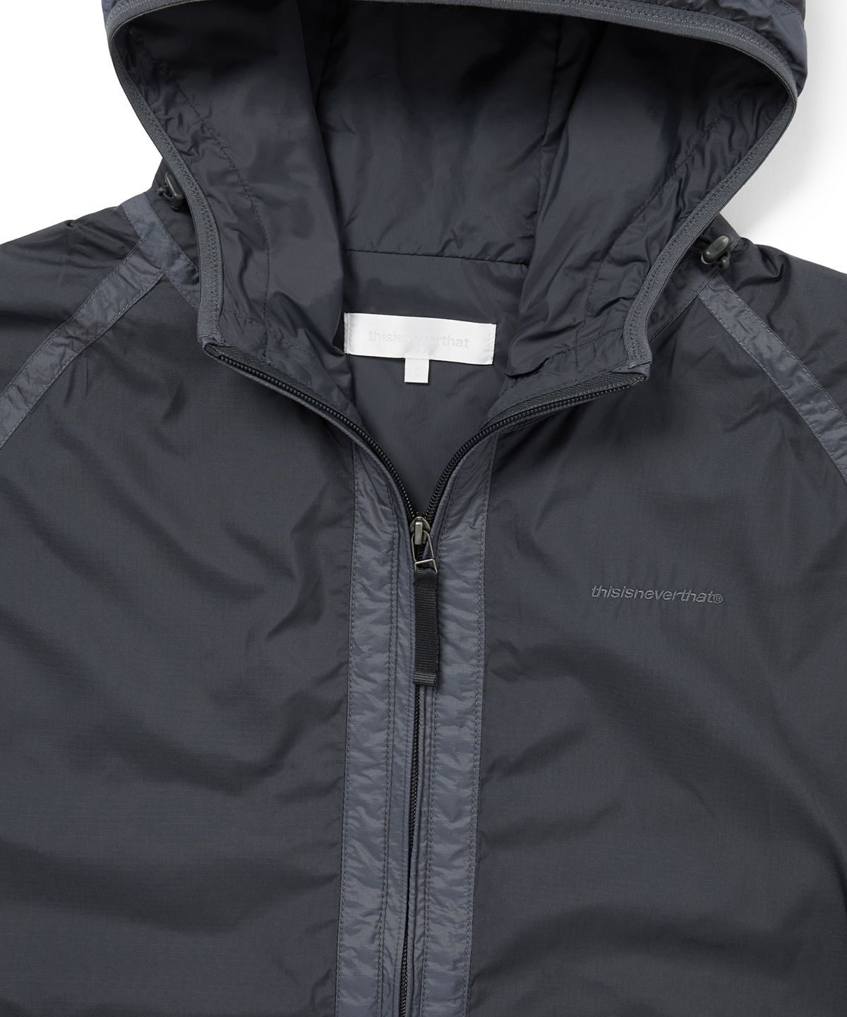 디스이즈네버댓(THISISNEVERTHAT) PERTEX® SP-Logo Windbreaker Reverse Navy