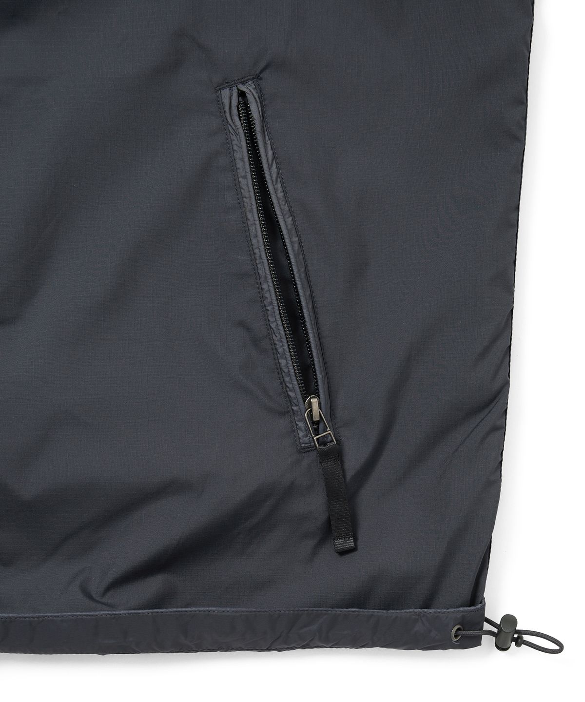 디스이즈네버댓(THISISNEVERTHAT) PERTEX® SP-Logo Windbreaker Reverse Navy