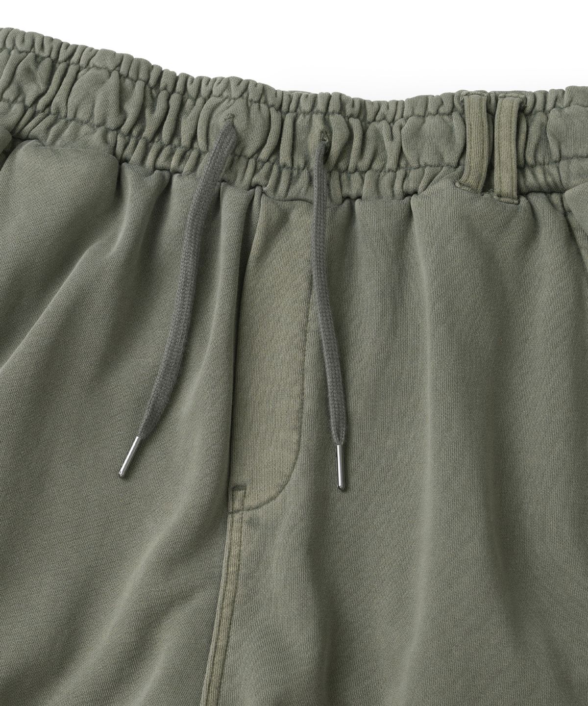 낫포너드(NOT4NERD) Diagonal Panel Dart Cargo Sweat Pants - Khaki