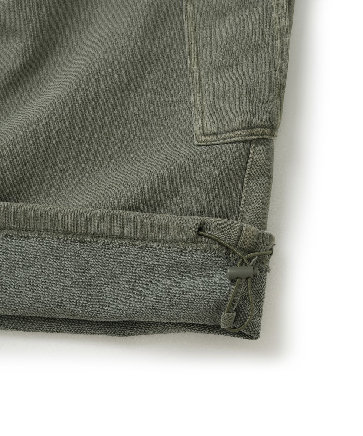 낫포너드(NOT4NERD) Diagonal Panel Dart Cargo Sweat Pants - Khaki