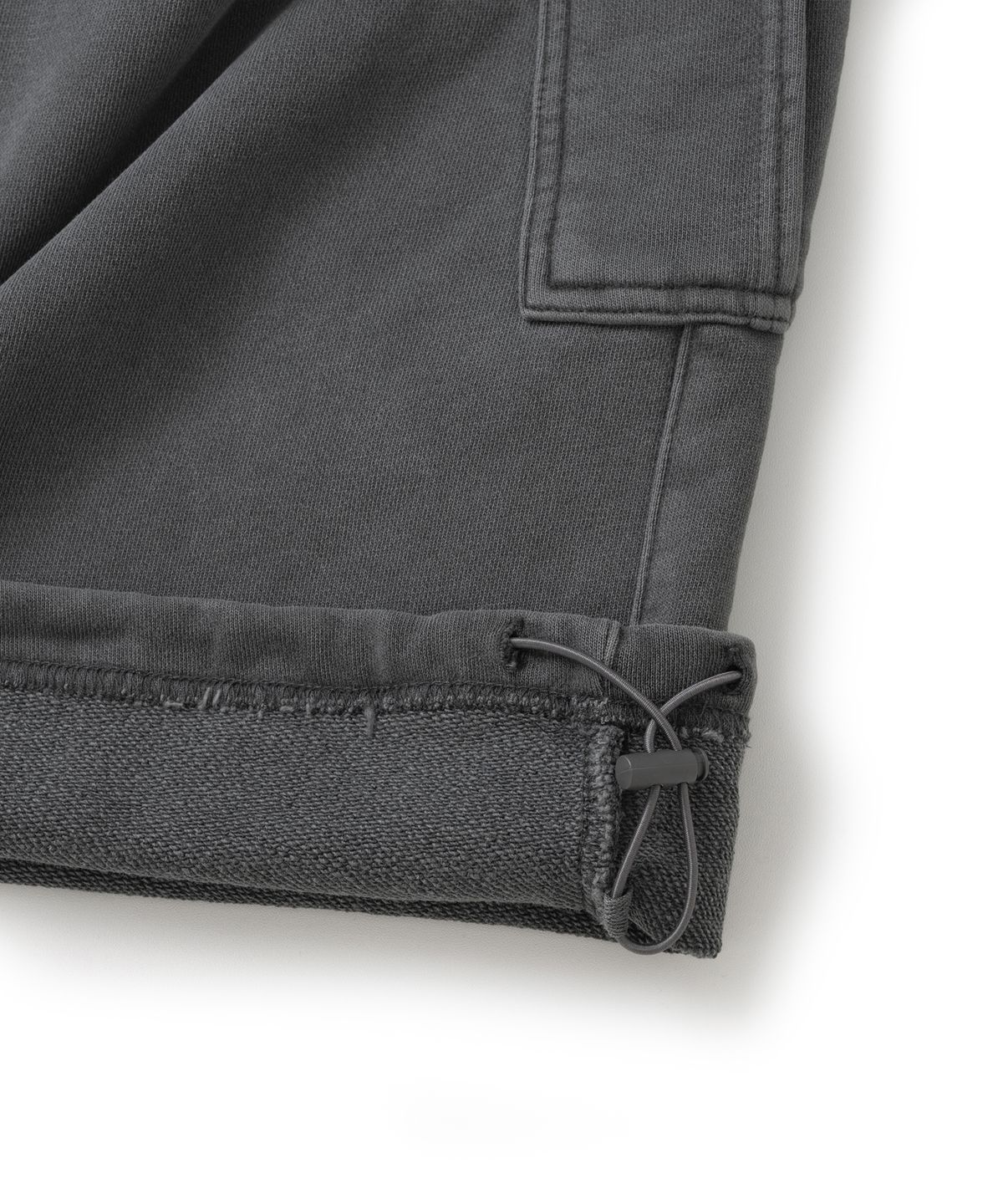 낫포너드(NOT4NERD) Diagonal Panel Dart Cargo Sweat Pants - Charcoal