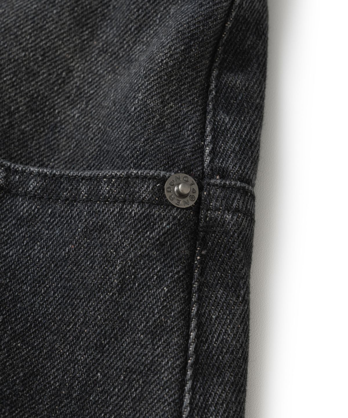 낫포너드(NOT4NERD) Button Fly Darted Denim Pants - Black