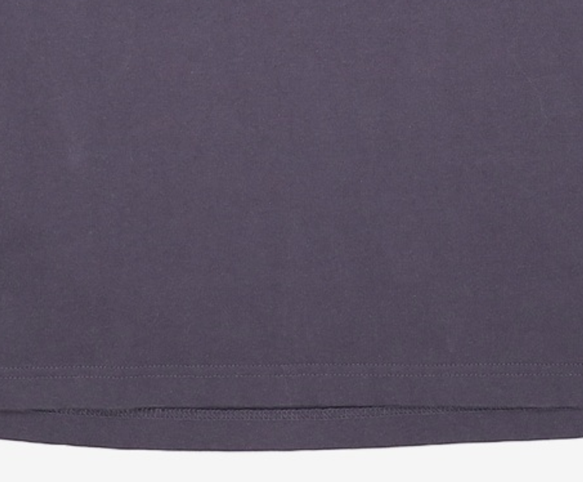 이에이(IEY) OVER MOTION LOGO LONG SLEEVE T-SHIRT Navy M