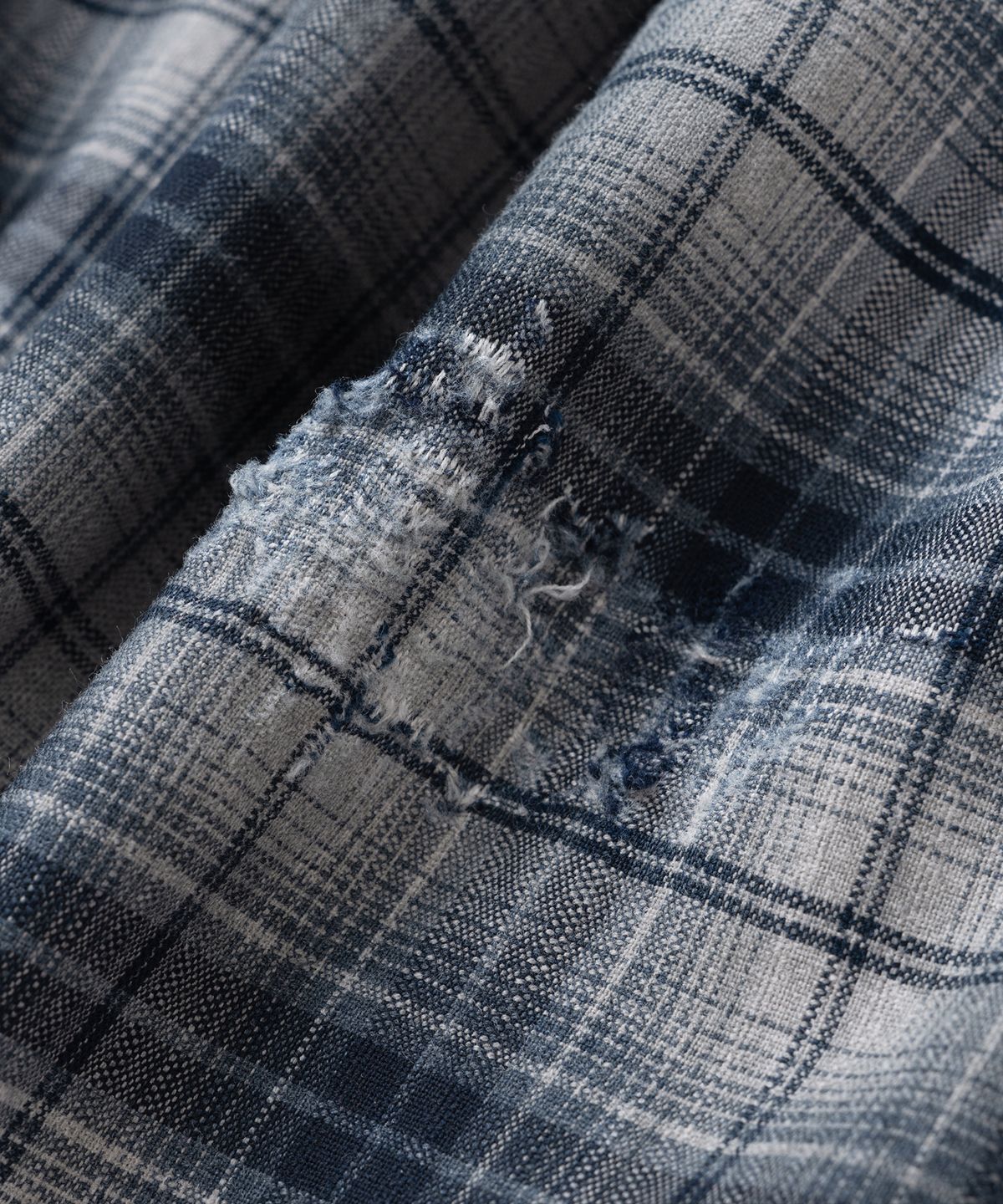낫포너드(NOT4NERD) Dirty Washed Distressed Check Hood Shirt - Navy