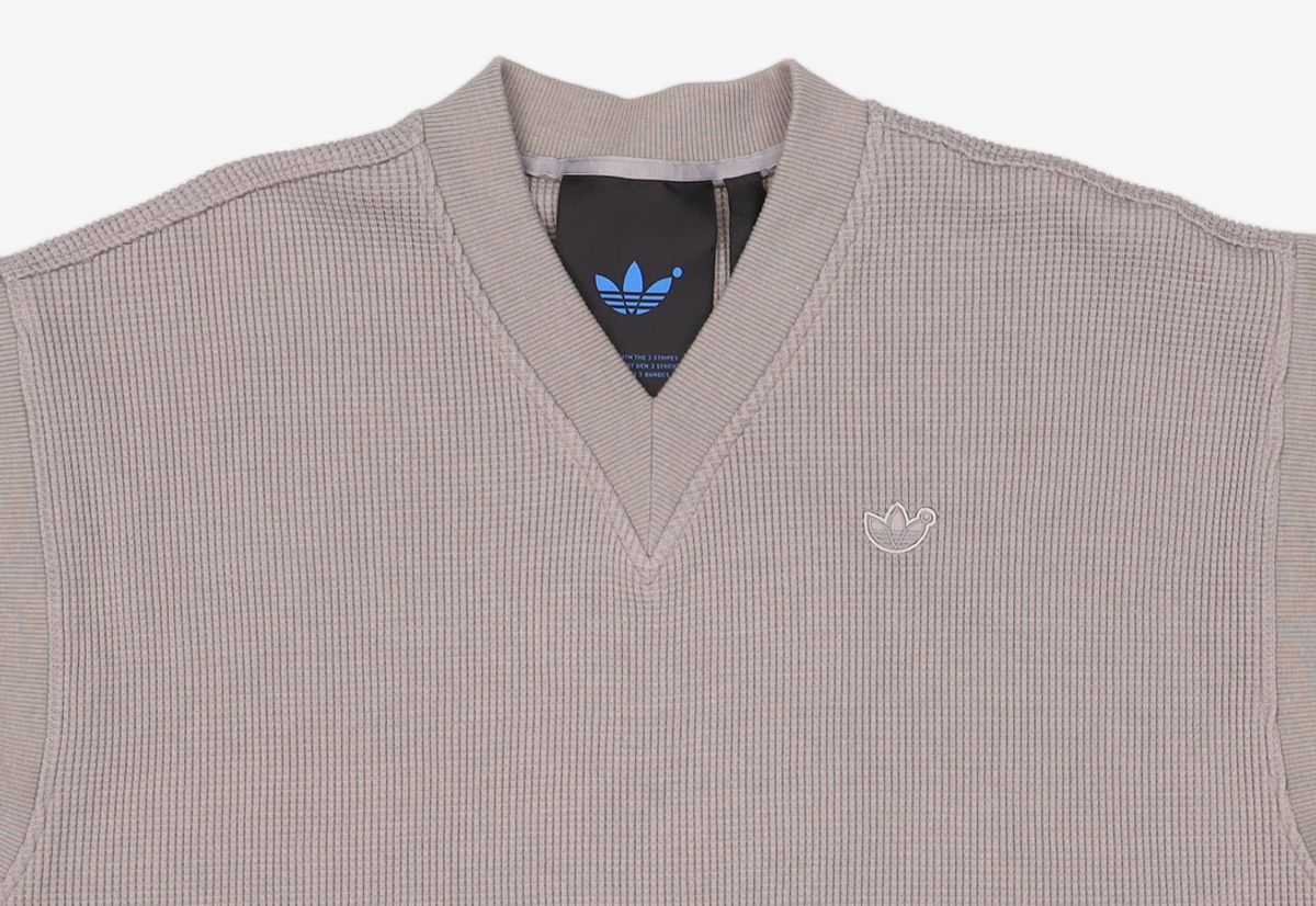아디다스(ADIDAS) 베스트 L