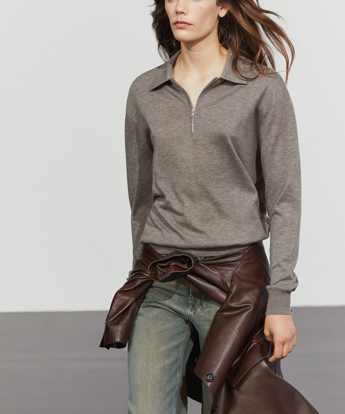 마시모두띠(MASSIMO DUTTI) 울 블렌드 하프 집업 니트 스웨터