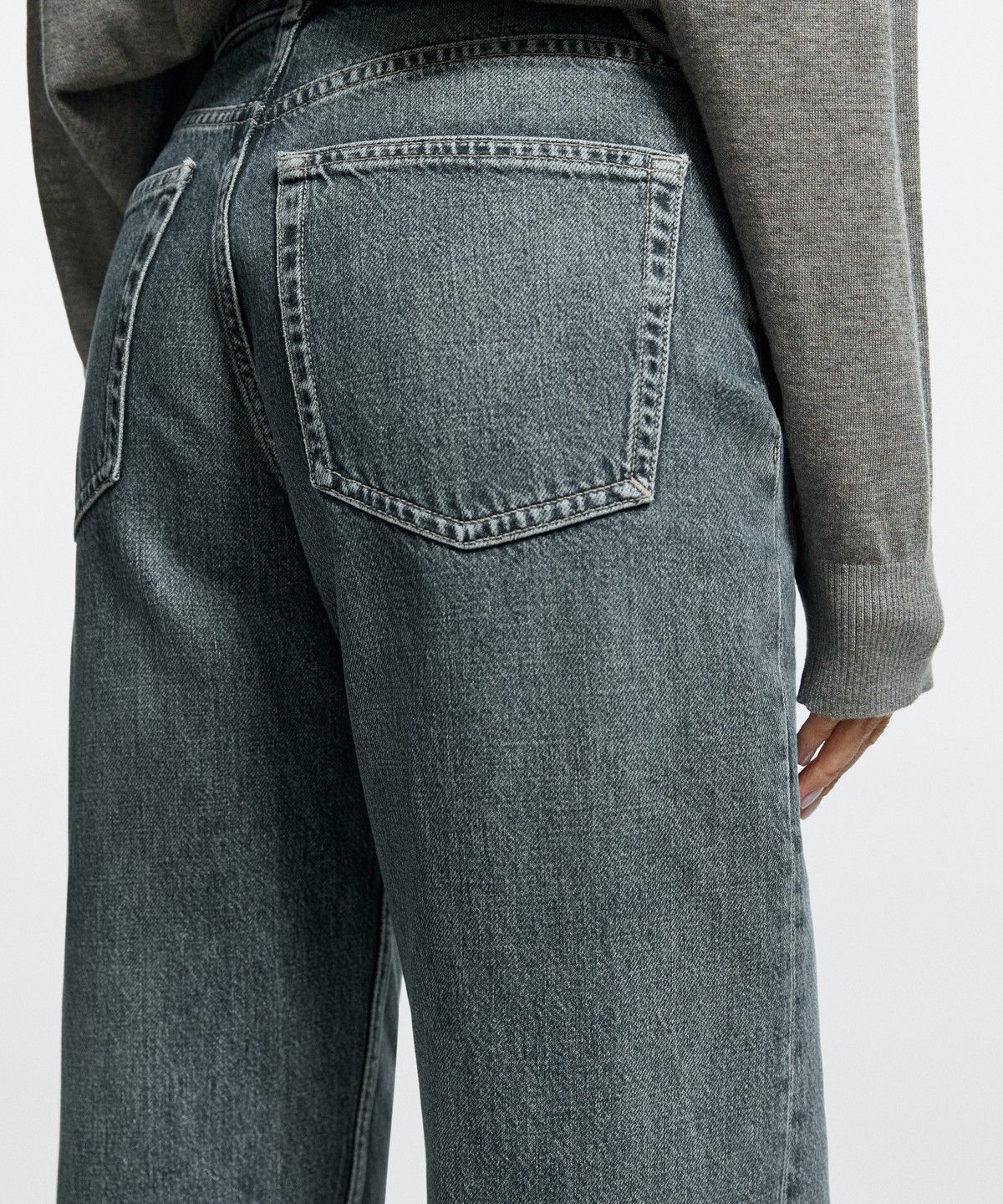 마시모두띠(MASSIMO DUTTI) 하이라이즈 와이드 레그 진