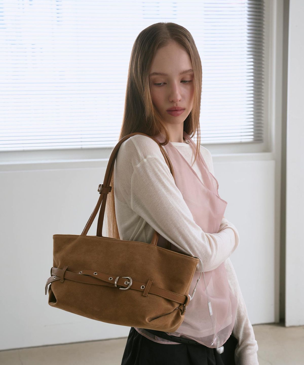 무르(MUR) Lizzy Belted Boat Bag (8color)