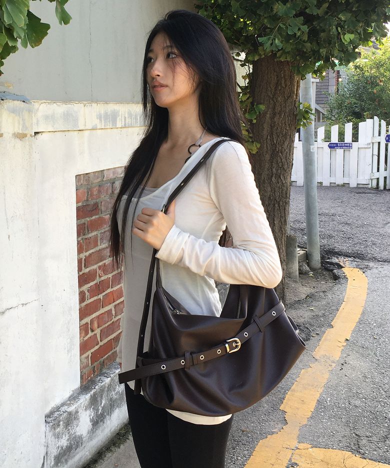 [유나 PICK] Lizzy Belted Hobo Bag (9color)