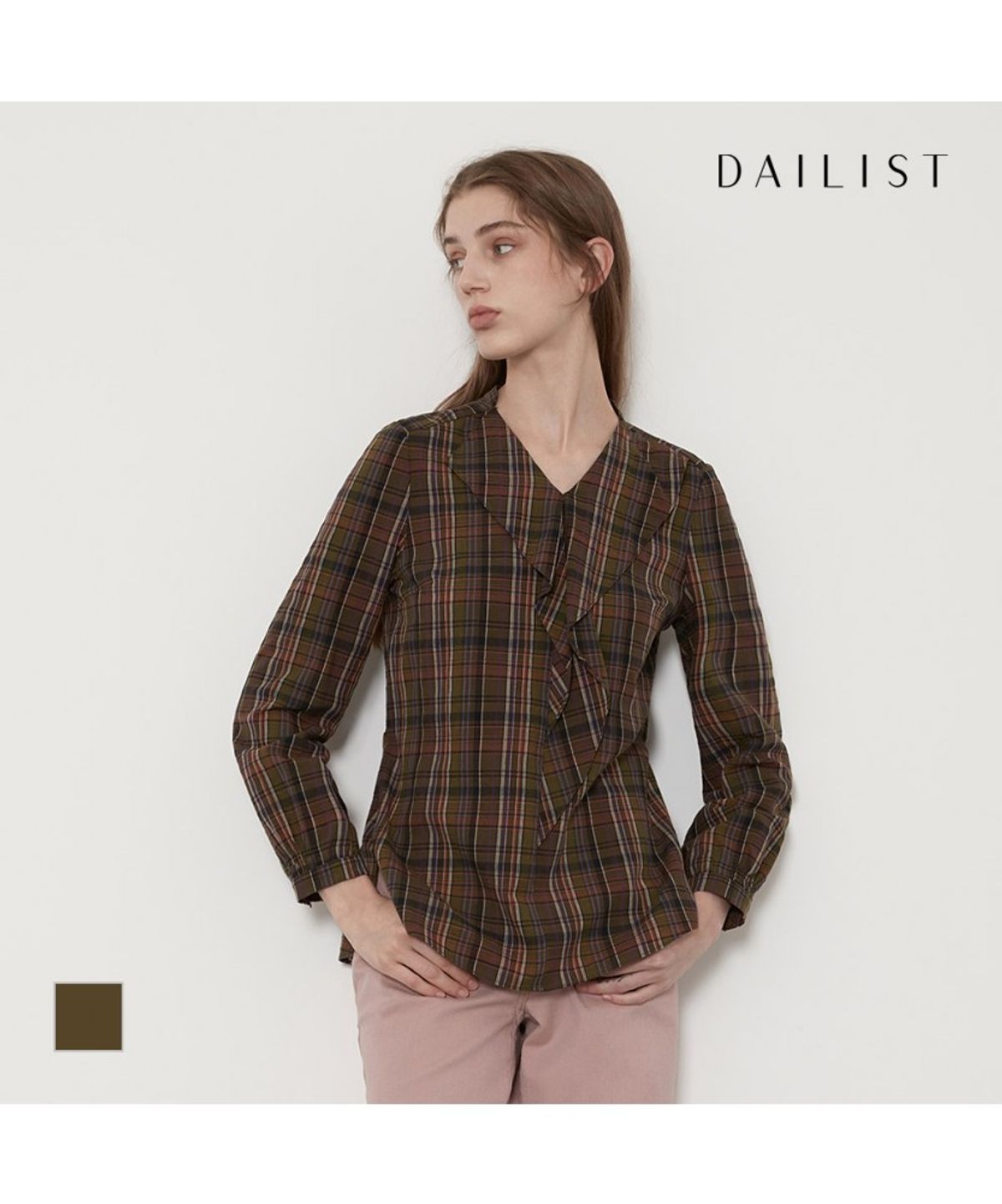 데일리스트(DAILIST) 언발프릴 체크 블라우스_MDBNAYF7491