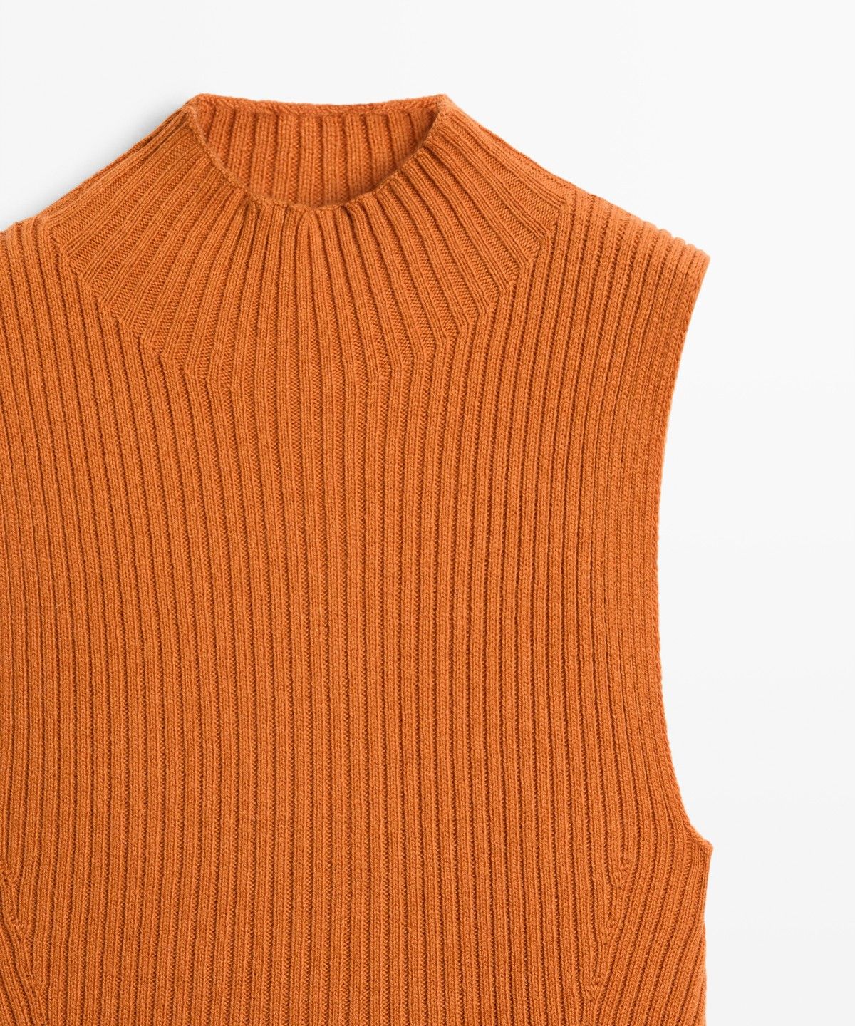 마시모두띠(MASSIMO DUTTI) 리브드 니트 터틀넥 탑