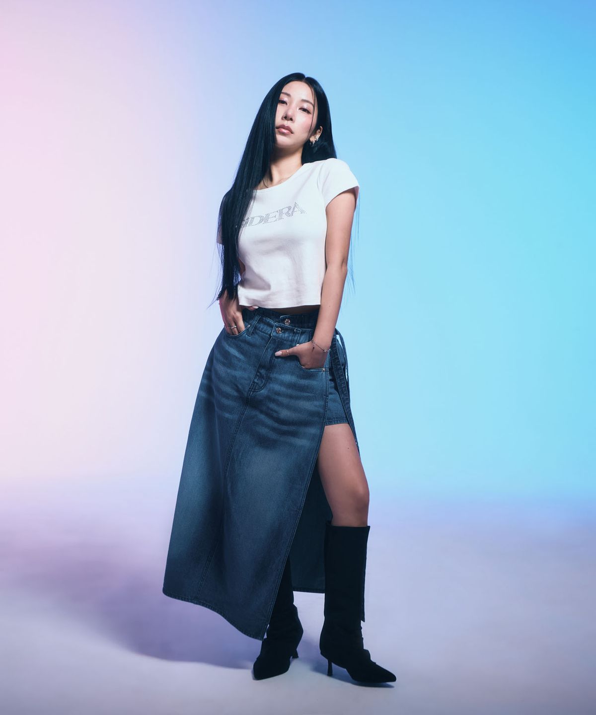 시데라(SIDERA) Shape Hotfix Top [White]