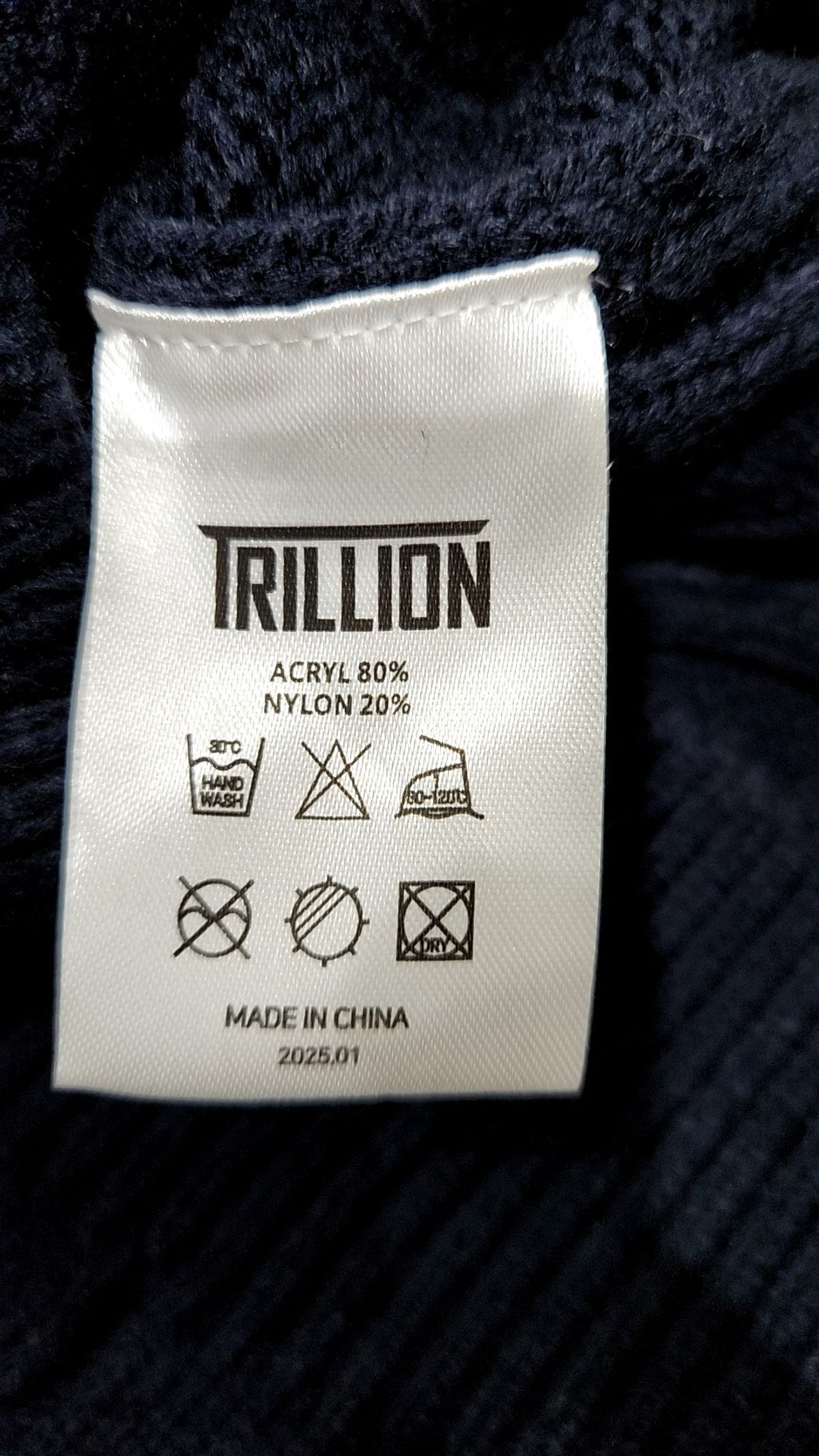 트릴리온(TRILLION) 니트/스웨터 M