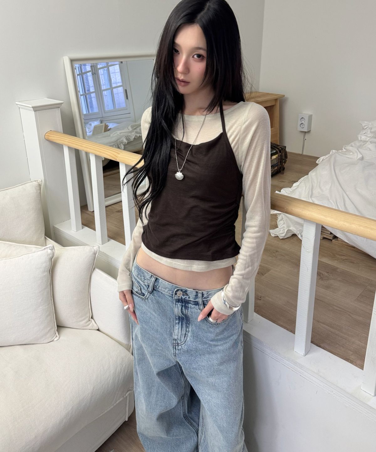 미쏘(MIXXO) 홀터 레이어드 긴팔 티셔츠_MIWLWG911A