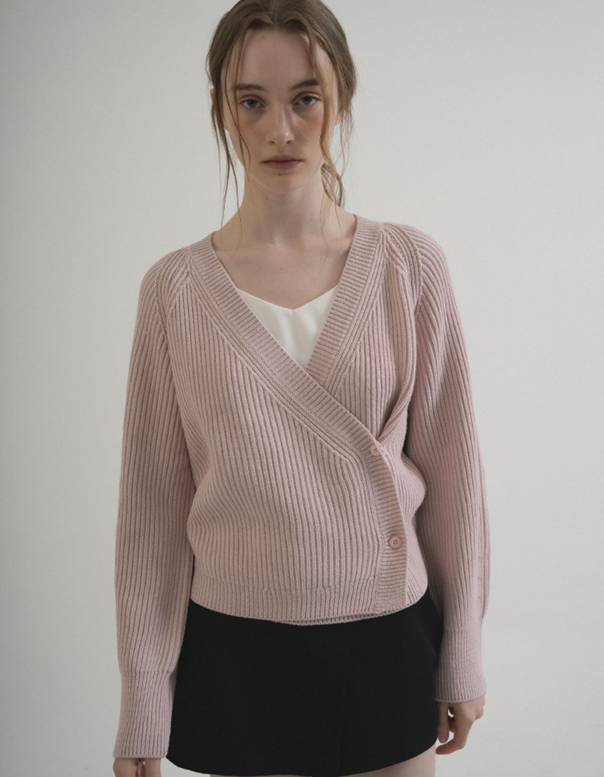 블레티(VLETI) V-neck Ribbed Wrap Knit Cardigan (Light_pink)
