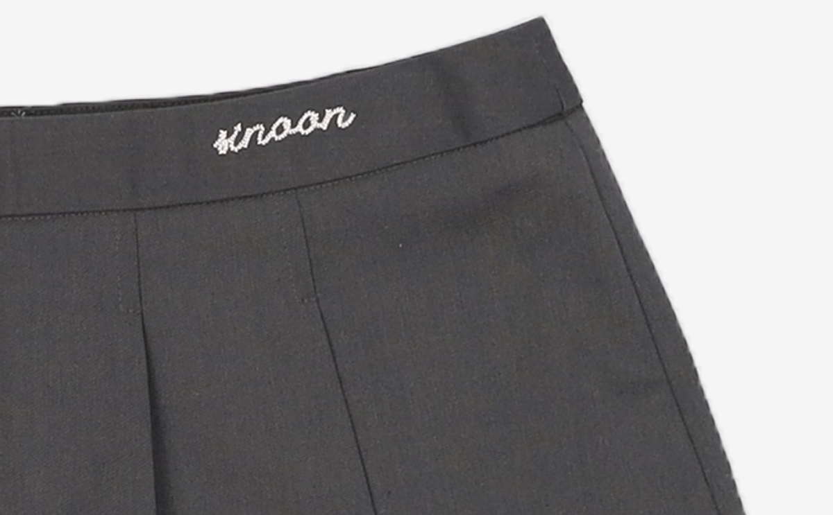 시눈(SINOON) Low-Waist Pleated Mini Skirt (Grey) S