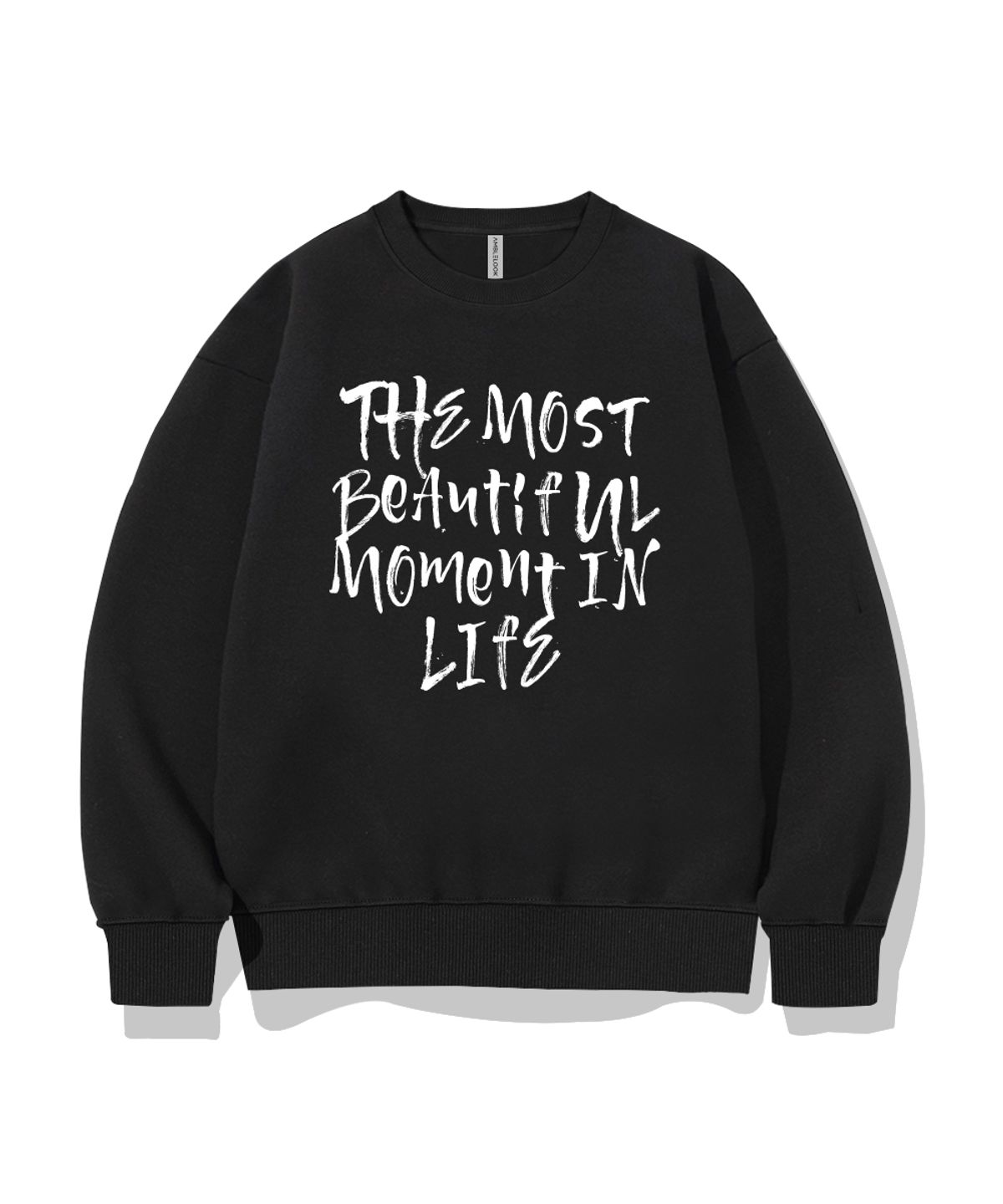 엠블룩(AMBLELOOK) 레귤러 스웨트셔츠 THE MOST (블랙)