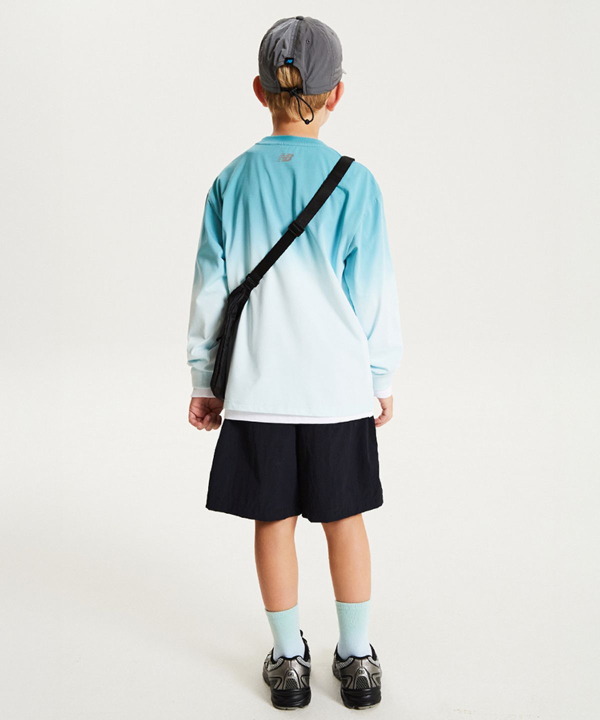 뉴발란스 키즈(NEWBALANCEKIDS) GRID PACK_그라데이션 다잉 긴팔티셔츠 NK9BG4906U50