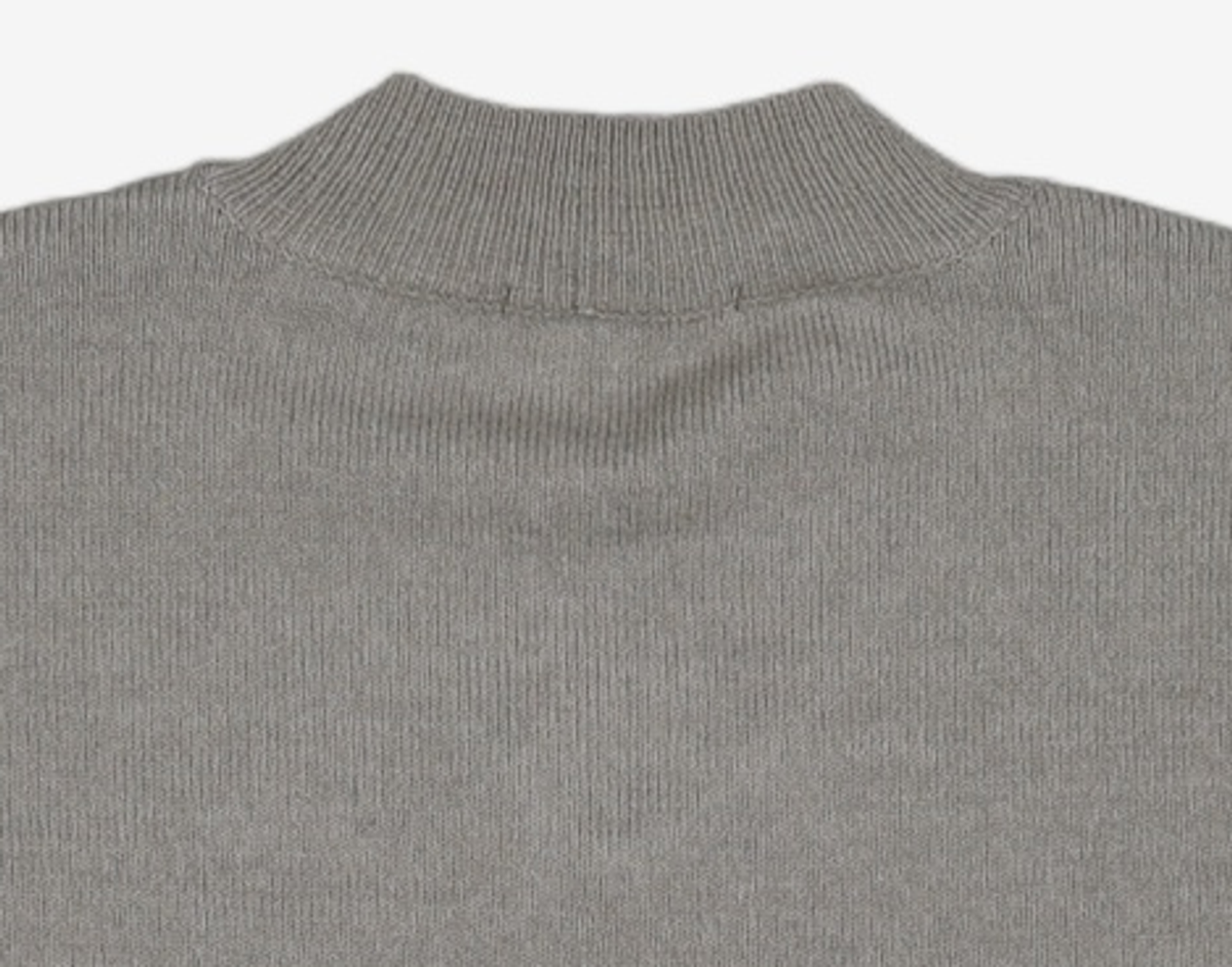 미쏘(MIXXO) V넥 플레인 스웨터 MIWKABT28T S