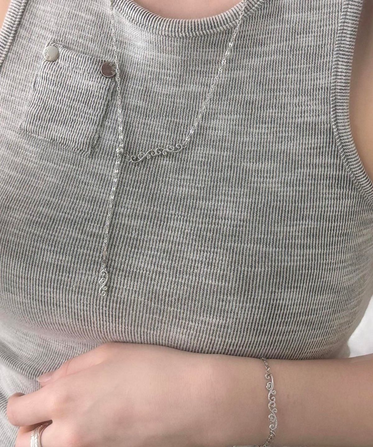 러브트릭스(LOVETRIX) Vintage Lace Necklace