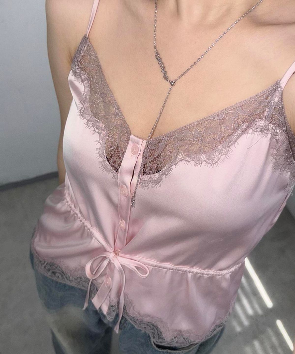 러브트릭스(LOVETRIX) Vintage Lace Necklace
