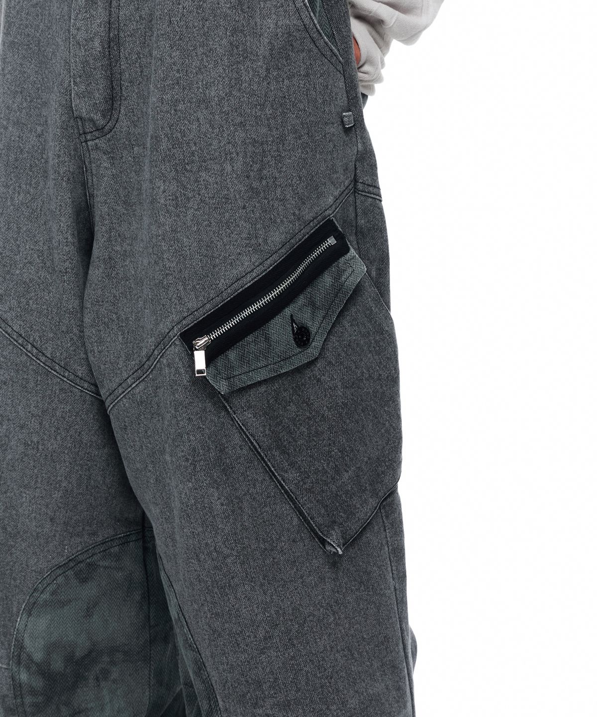 알에스에스씨(RSSC) HERRINGBONE MIX CARGO PANTS - CHARCOAL