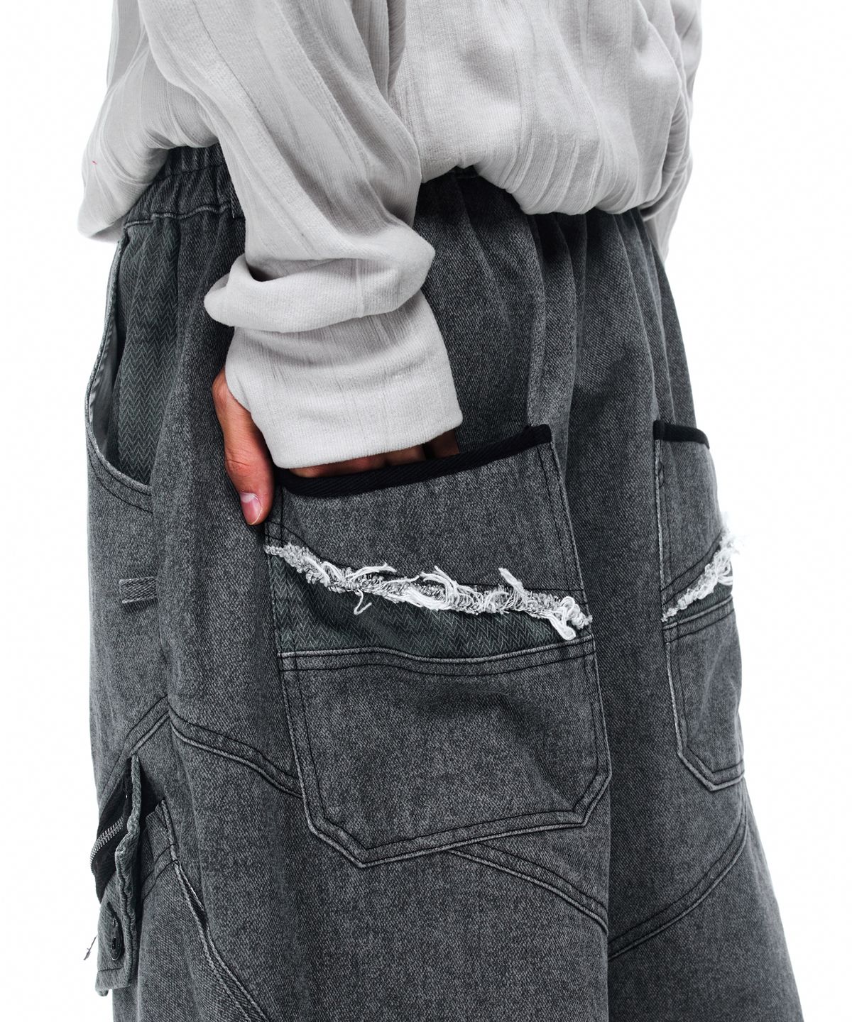 알에스에스씨(RSSC) HERRINGBONE MIX CARGO PANTS - CHARCOAL