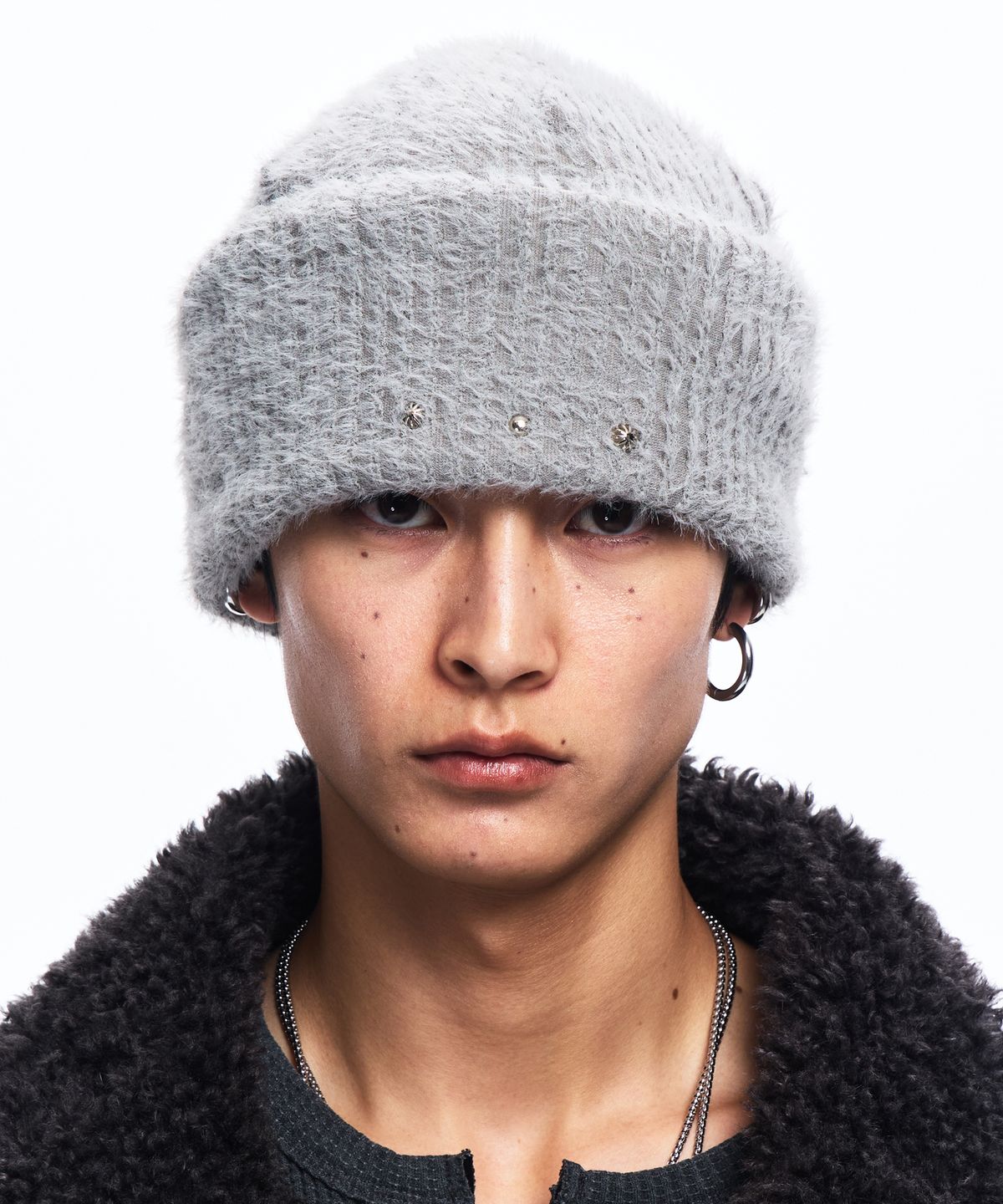 알에스에스씨(RSSC) RIVET HAIRY KNIT BEANIE - GRAY