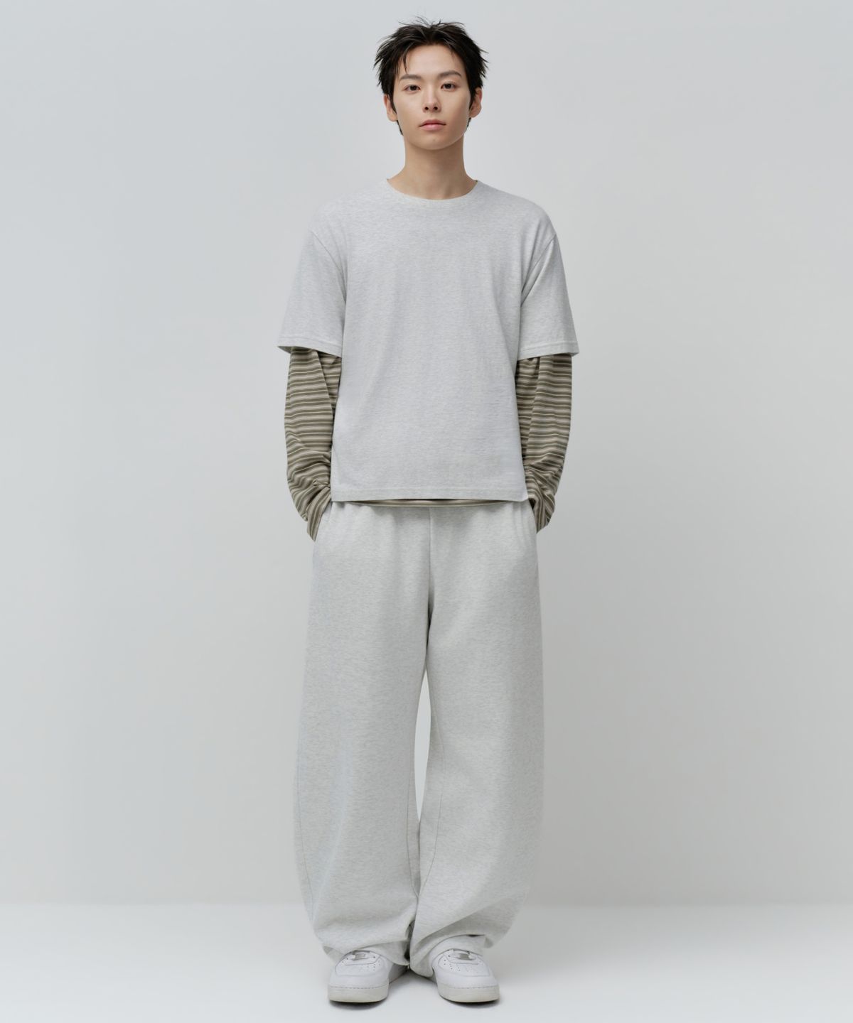 무신사 스탠다드(MUSINSA STANDARD) 더블 니트 커브드 스웨트 팬츠 (4 colors)