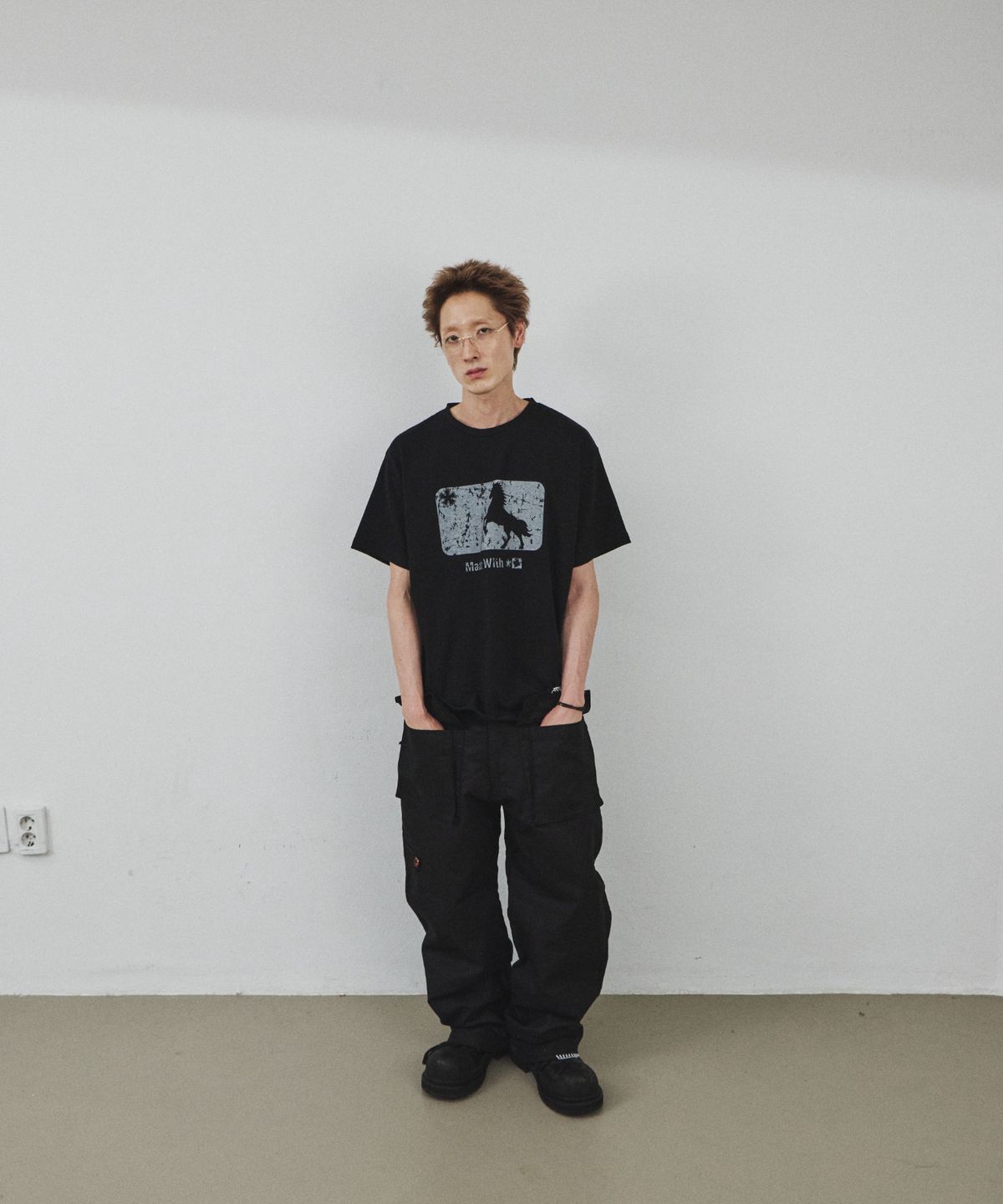 노쿨러스(NOSCOULEURS) WORKMARK T-SHIRT BLACK