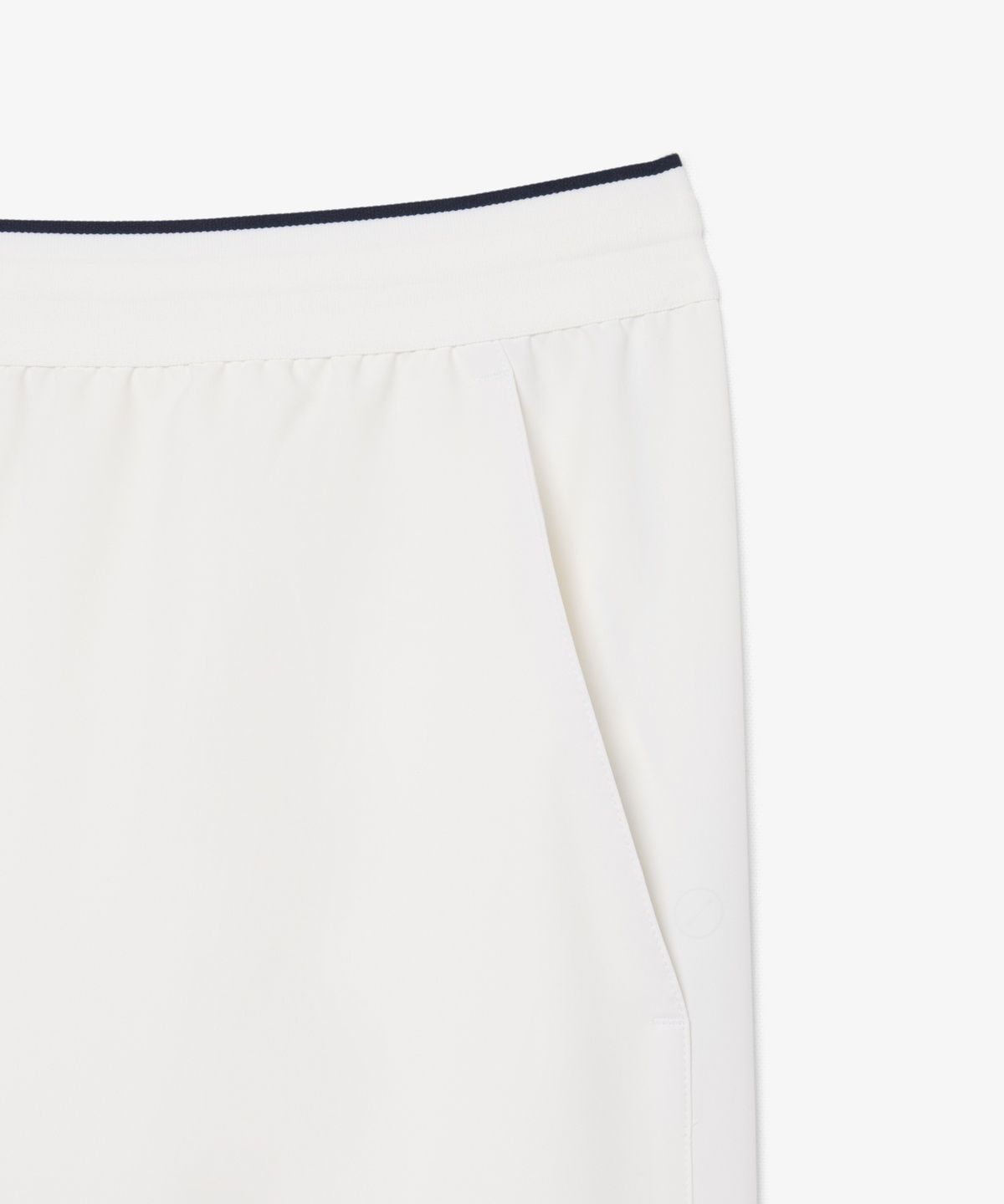 라코스테(LACOSTE) 남성 테니스 헤리티지 쇼츠 GH6921-56N 70V