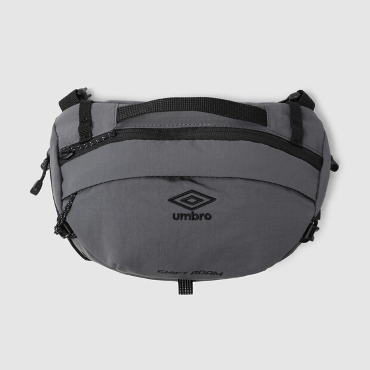 엄브로(UMBRO) 시프트 로암 경량 2WAY 힙색 차콜 UR423CBGO7