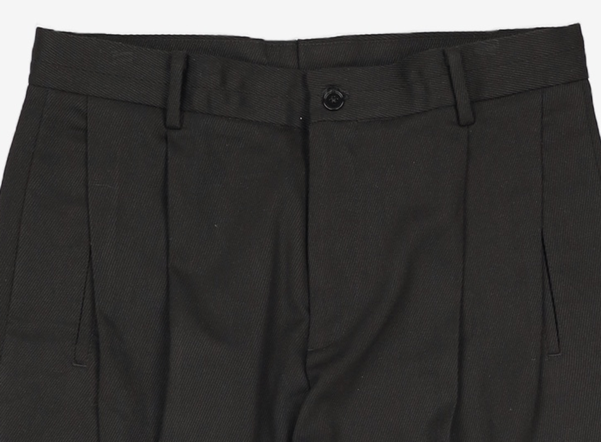 티엔지티(TNGT) BLACK CROP TAPERED FIT HIGH WAIST PANTS TNPA1F333BK 82