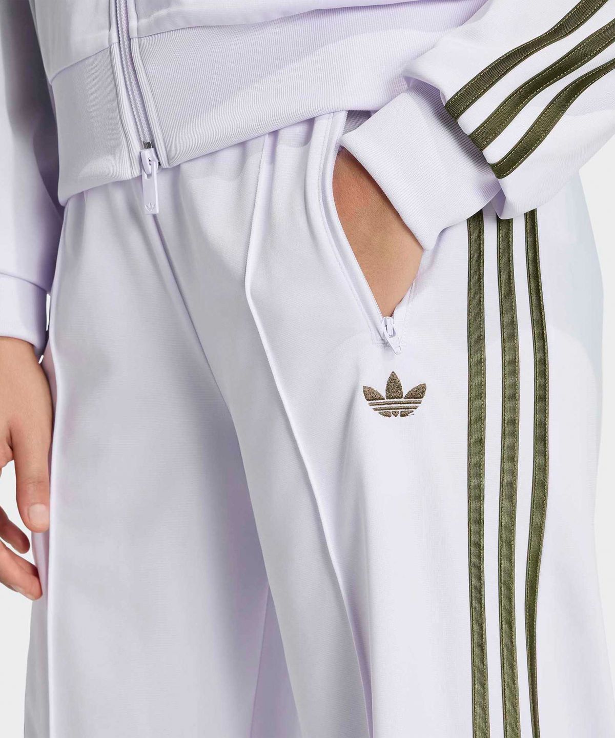 아디다스(ADIDAS) 파이어버드 루즈 트랙 팬츠 - 프로즌퍼플:올리브스트라타 / KV2232