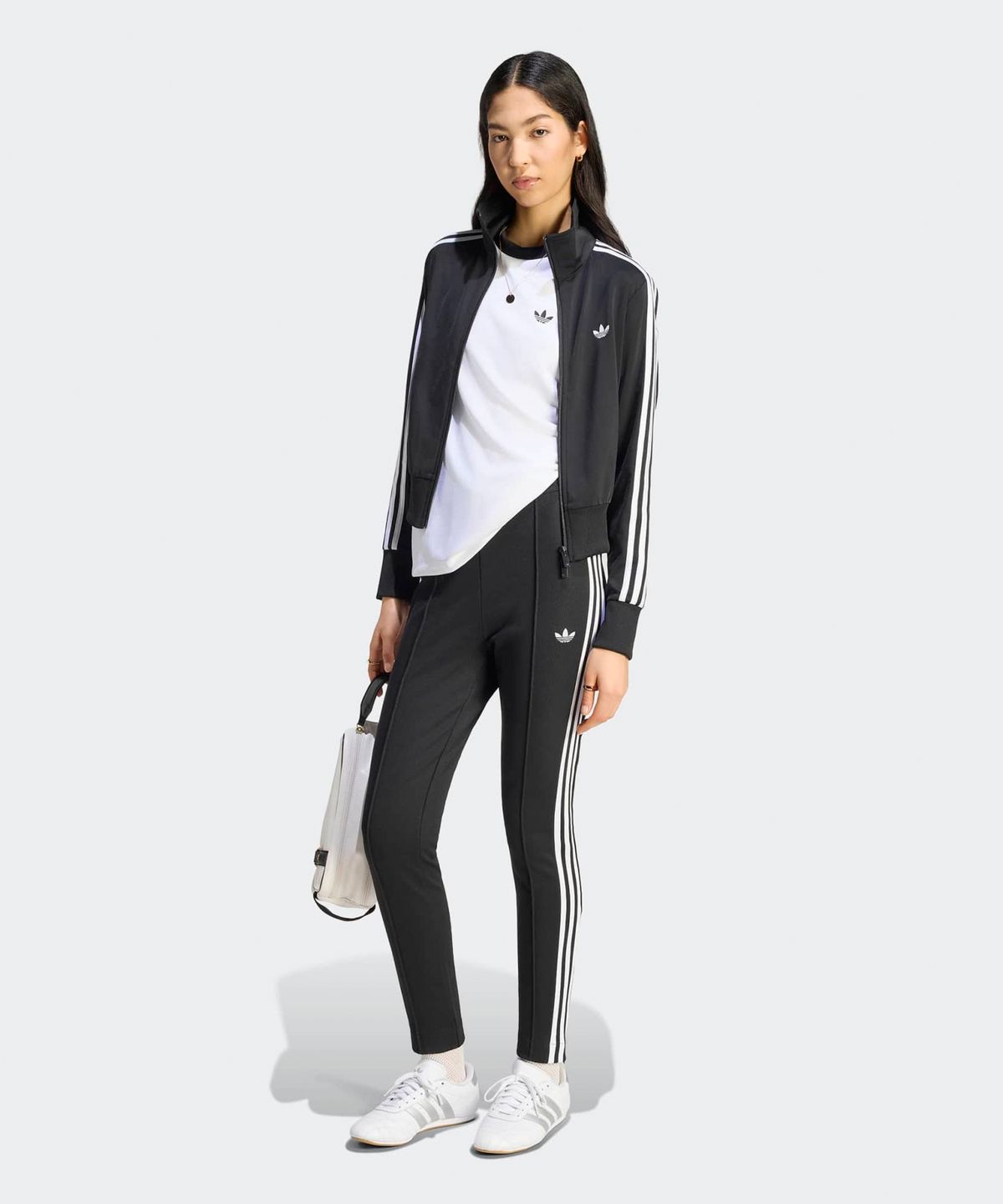 아디다스(ADIDAS) 파이어버드 클래식 트랙탑 - 블랙:화이트 / KV9552