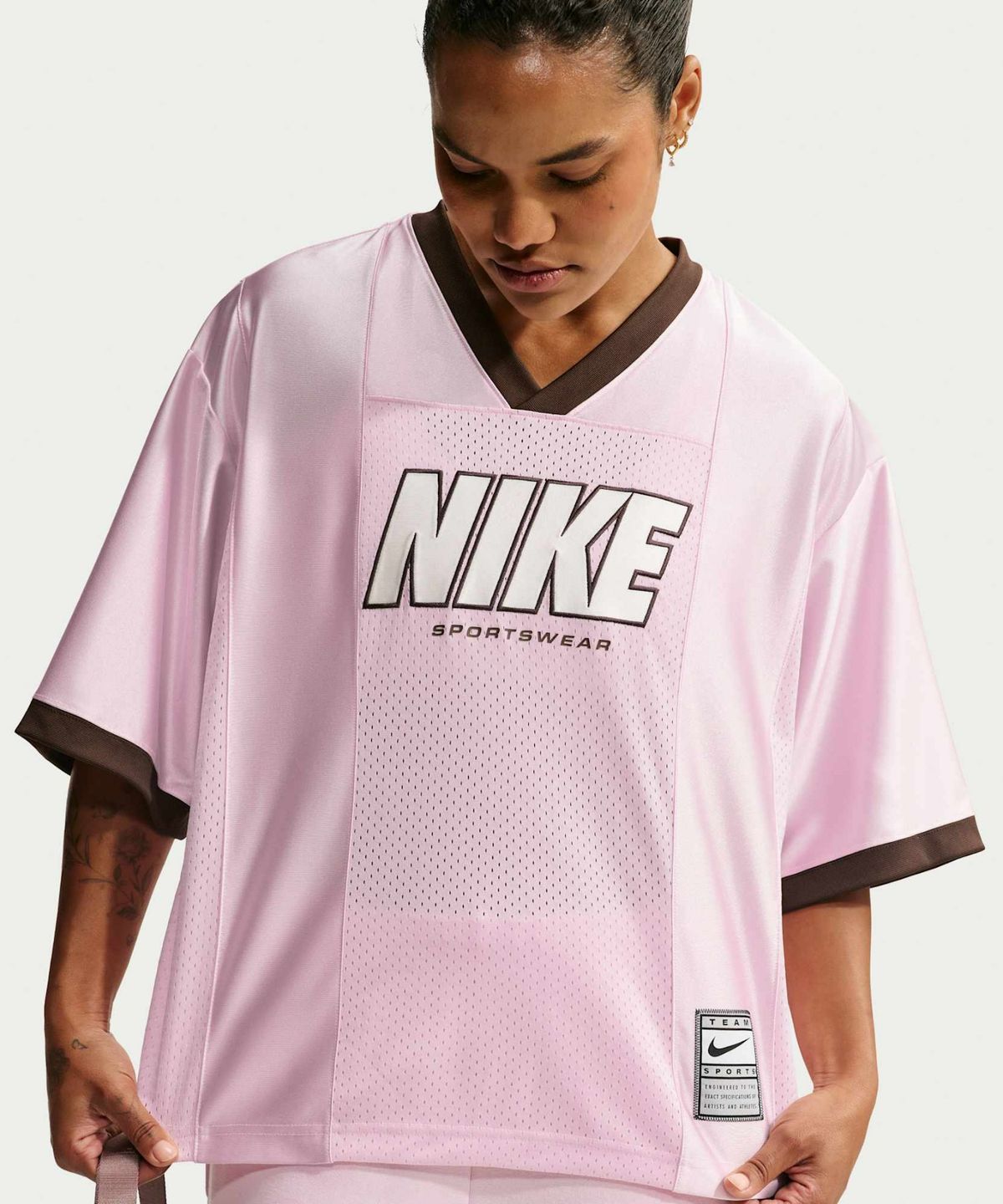나이키(NIKE) 스포츠웨어 오버사이즈 반소매 그래픽 저지 W - 핑크 폼:블랙 / IV5751-663