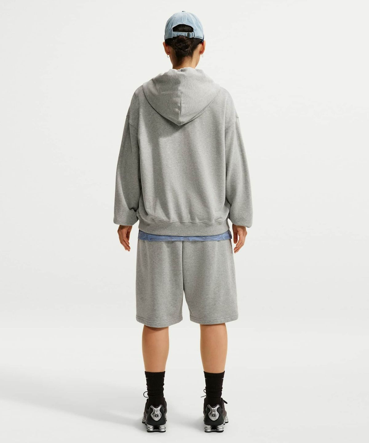 나이키(NIKE) 스튜디오 플리스 라이트웨이트 오버사이즈 풀집 후디 W - 다크 그레이 헤더:세일 / IM8109-063