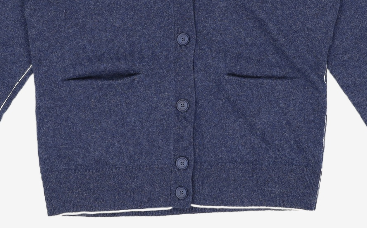 라코스테(LACOSTE) 여성 베이직 브이넥 가디건 AF2408-20C_725 34