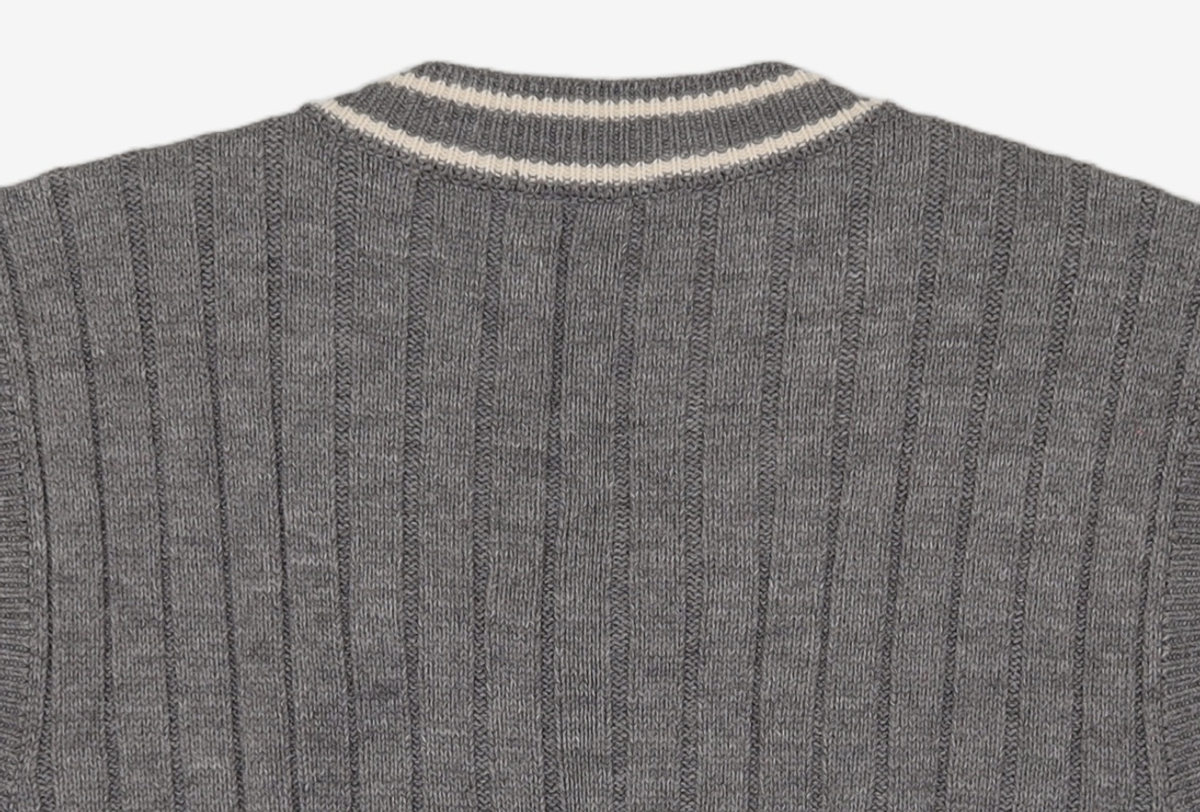 미쏘(MIXXO) 브이넥 배색 니트조끼 VKCT17T RE MIWVKCV1QT S