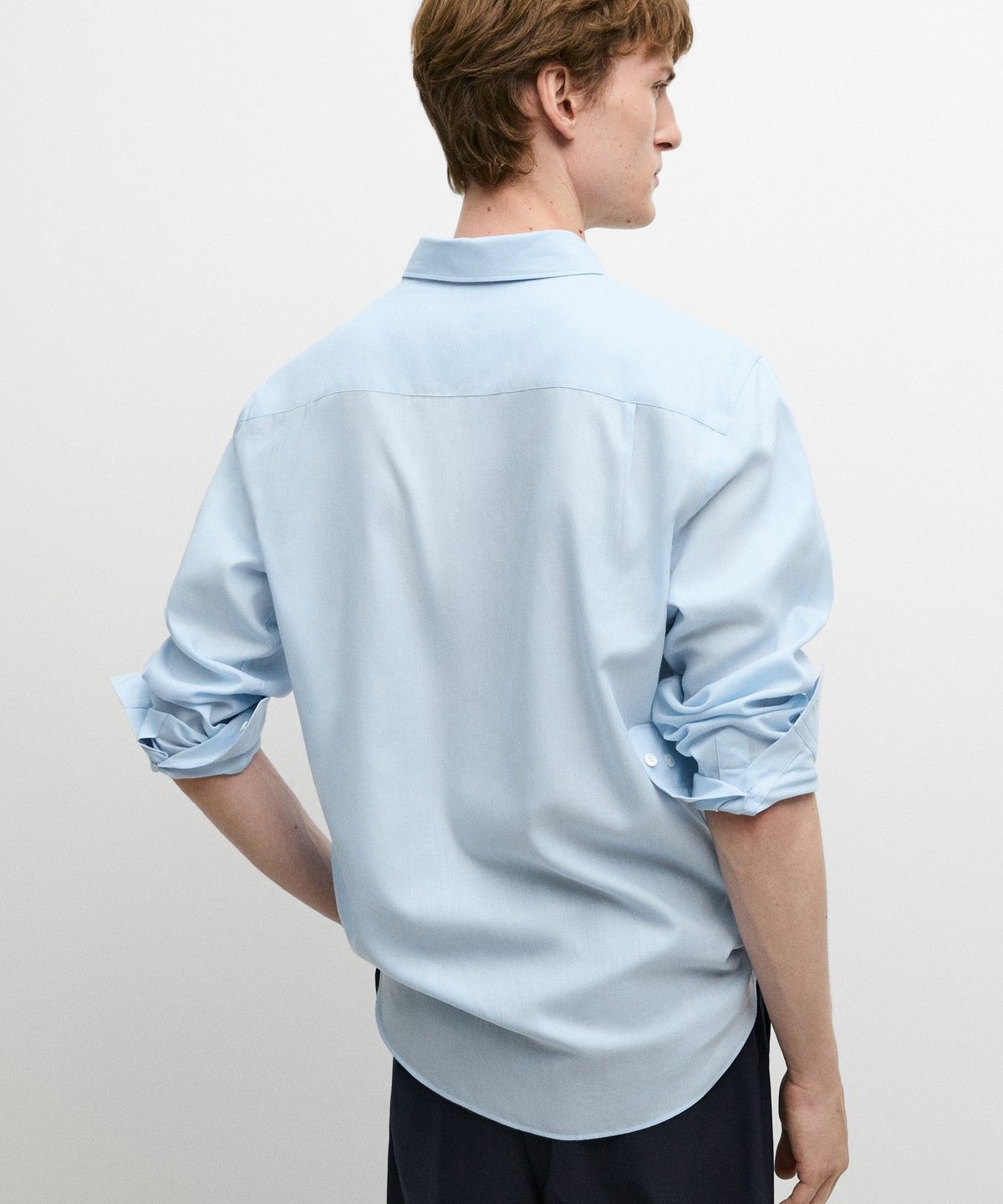 마시모두띠(MASSIMO DUTTI) 레귤러 핏 100% 코튼 트윌 셔츠