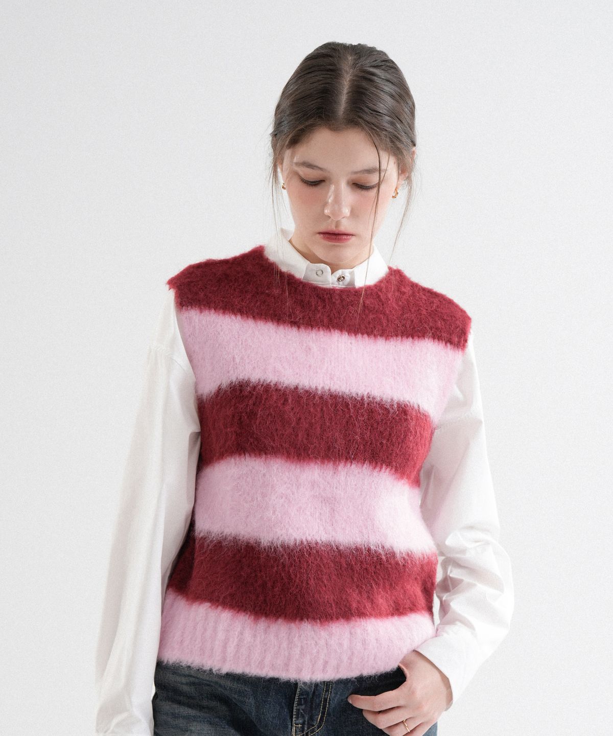 블레티(VLETI) Wool Stripe Brush Knit Vest (Pink)