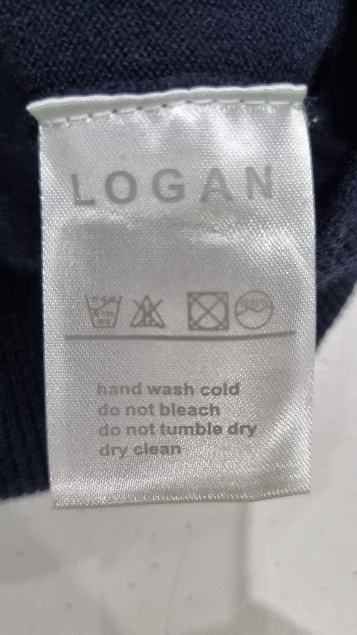 로건(LOGAN) 카디건 M