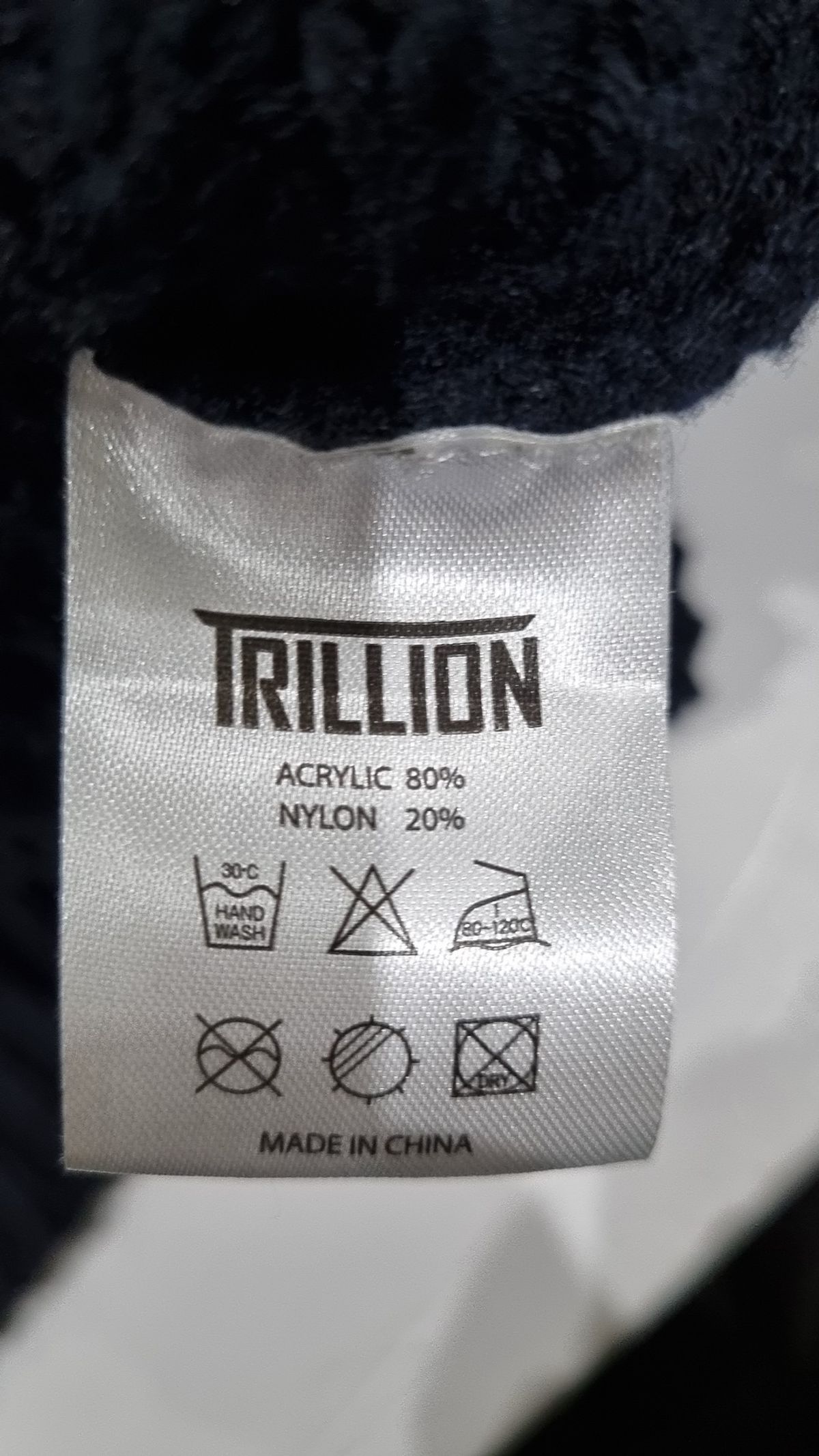 트릴리온(TRILLION) 니트/스웨터 L