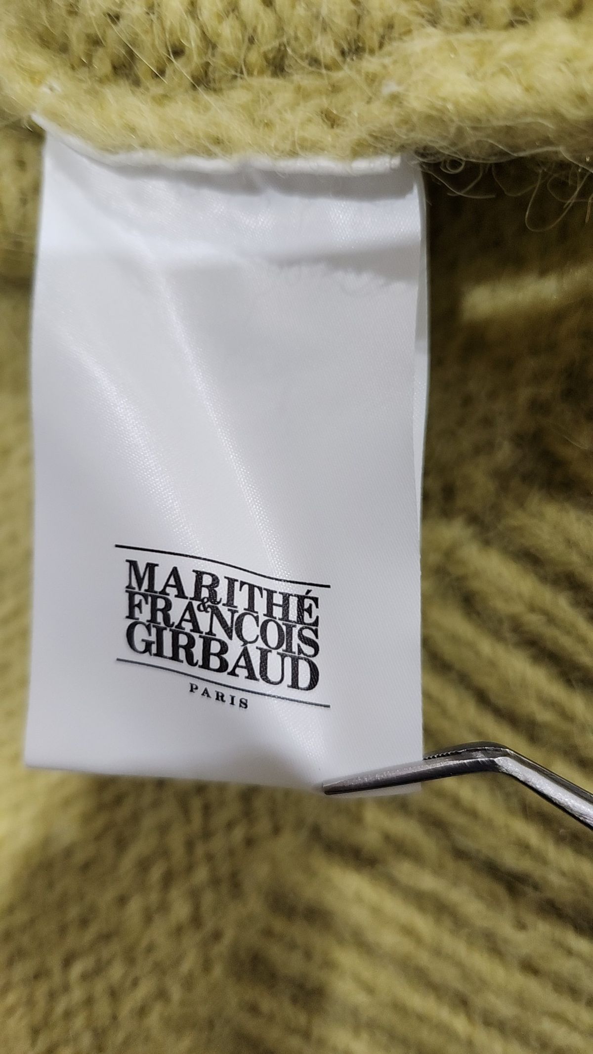 마리떼 프랑소와 저버(MARITHÉ + FRANҪOIS GIRBAUD) MFG x INGHWA W HAIRY ZIPUP CARDIGAN light olive OS