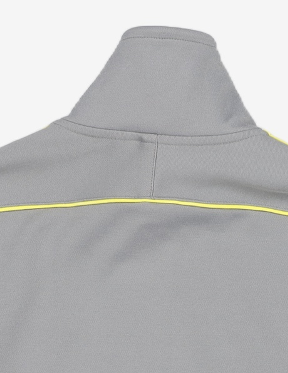나이키(NIKE) 트레이닝 재킷 M